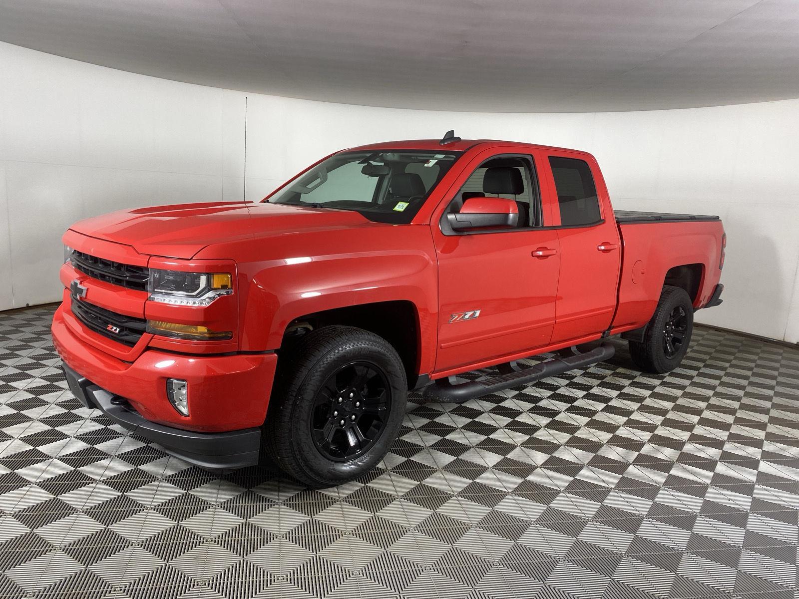 Used 2019 Red Hot Chevrolet LT image 10