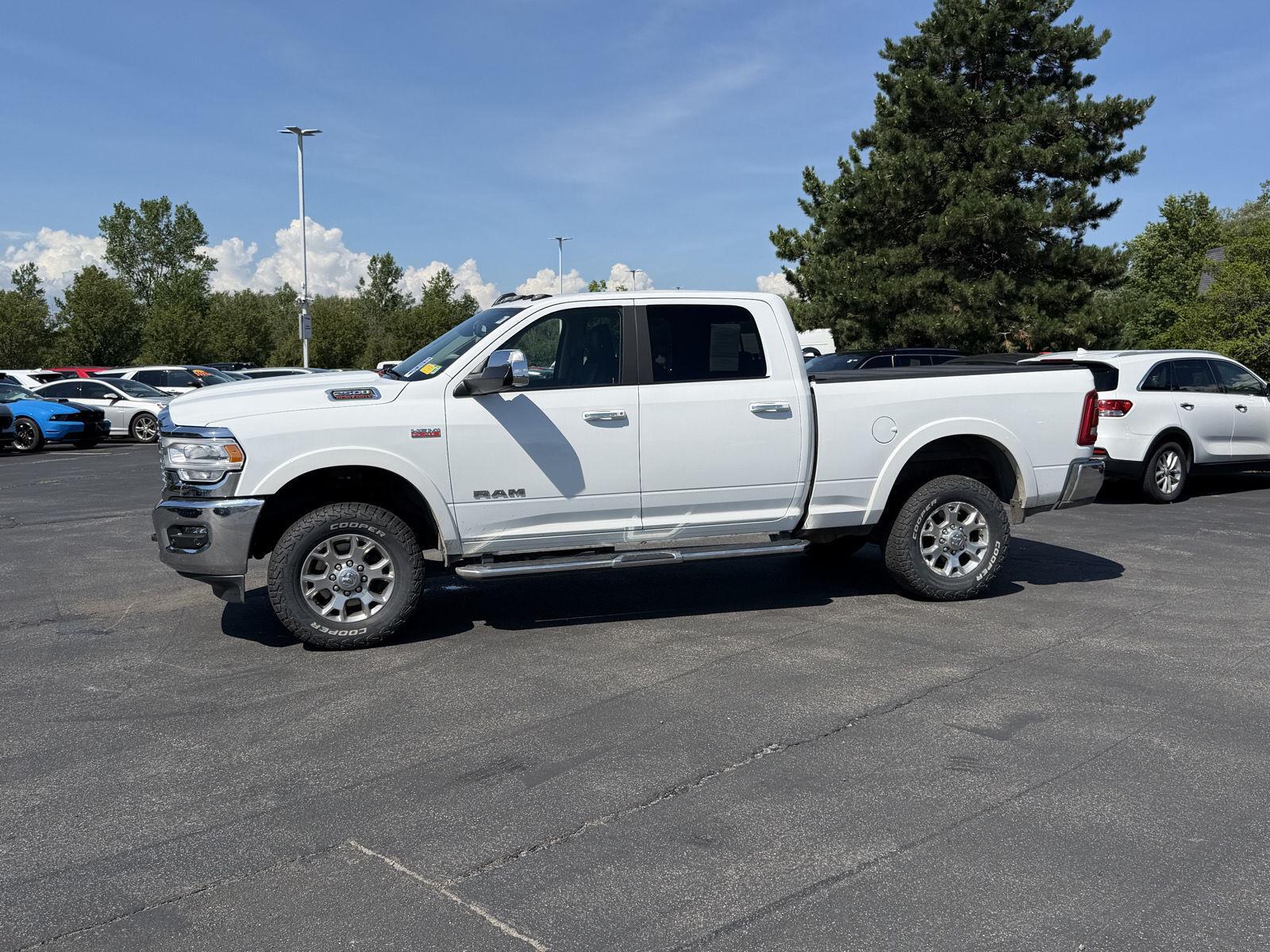 Used 2022 Bright White Clearcoat Ram Laramie image 6
