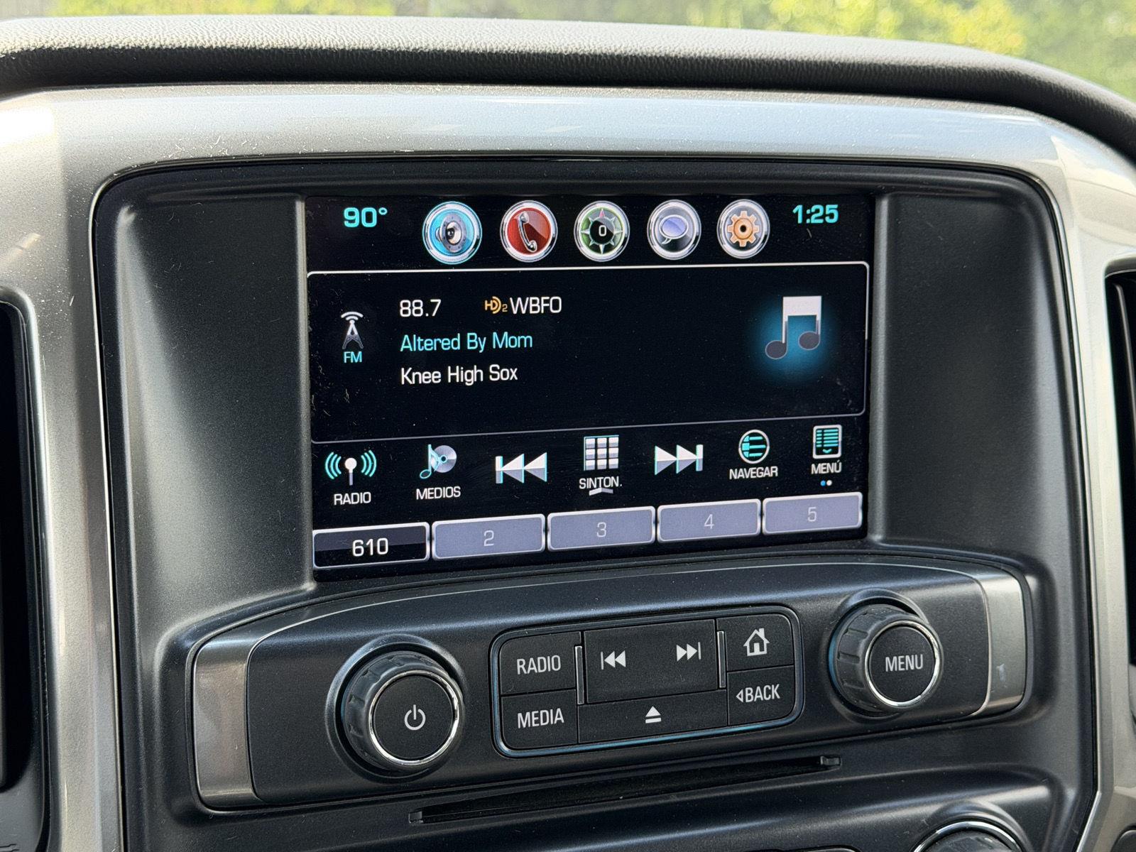 Used 2018 Black Chevrolet LT image 9