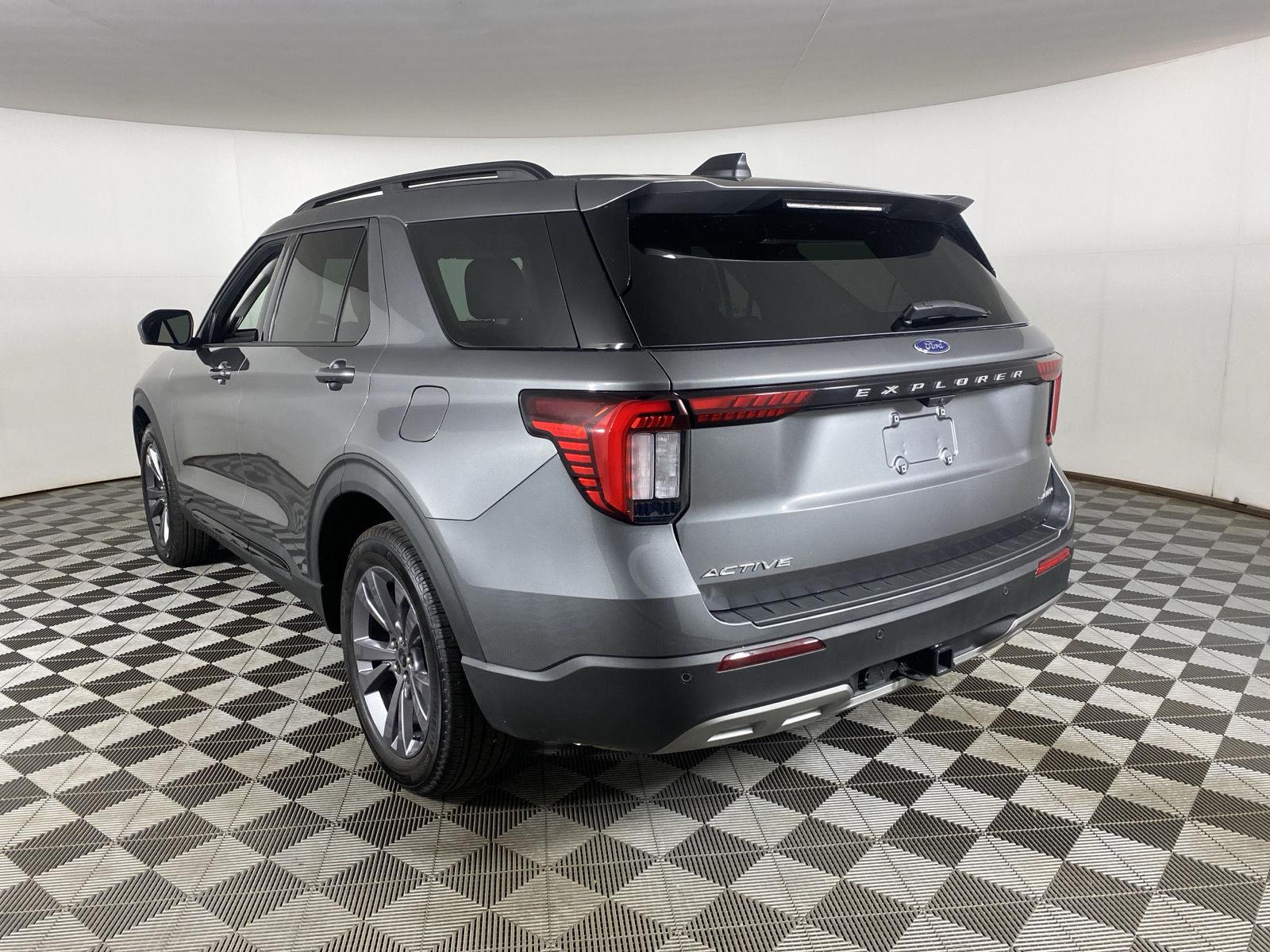New 2026 Carbonized Gray Metallic Ford Active image 8