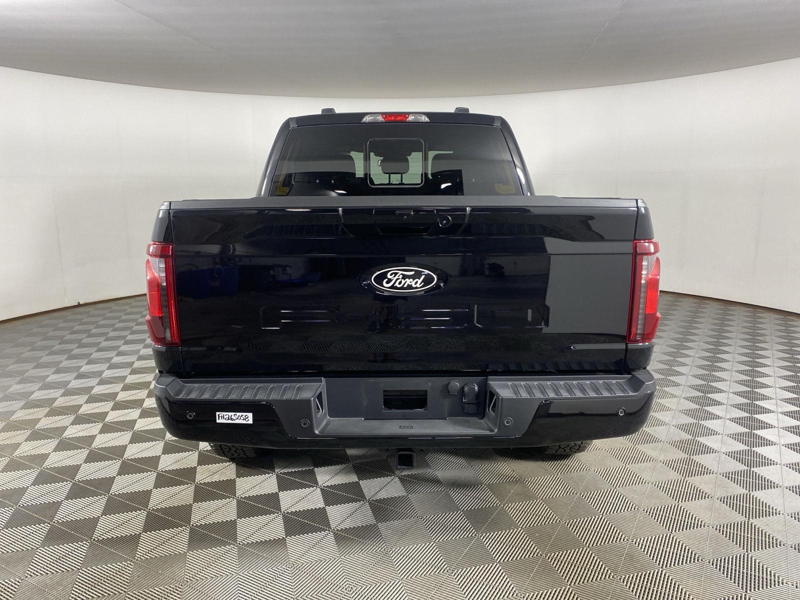 New 2026 Agate Black Ford XLT image 6