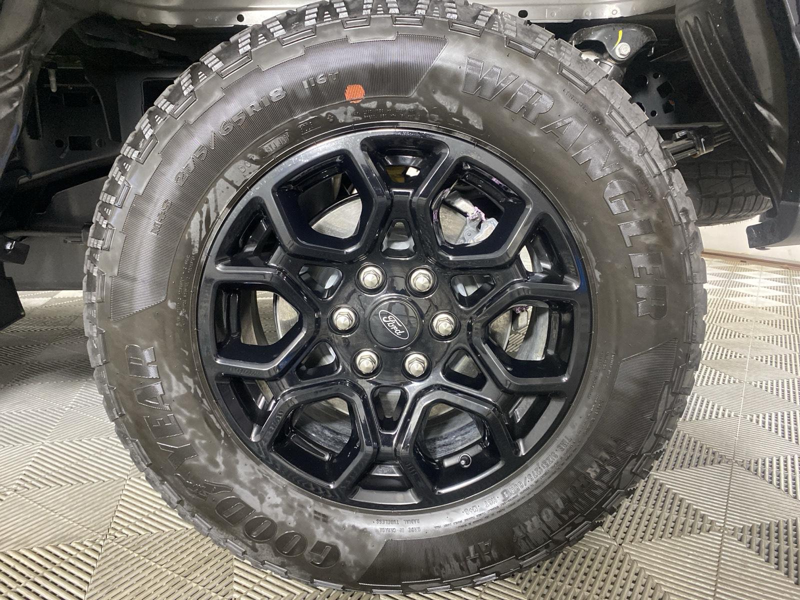New 2026 Agate Black Ford XLT image 9