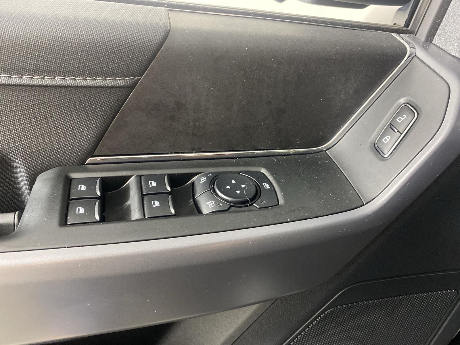 New 2026 Agate Black Ford XLT image 12