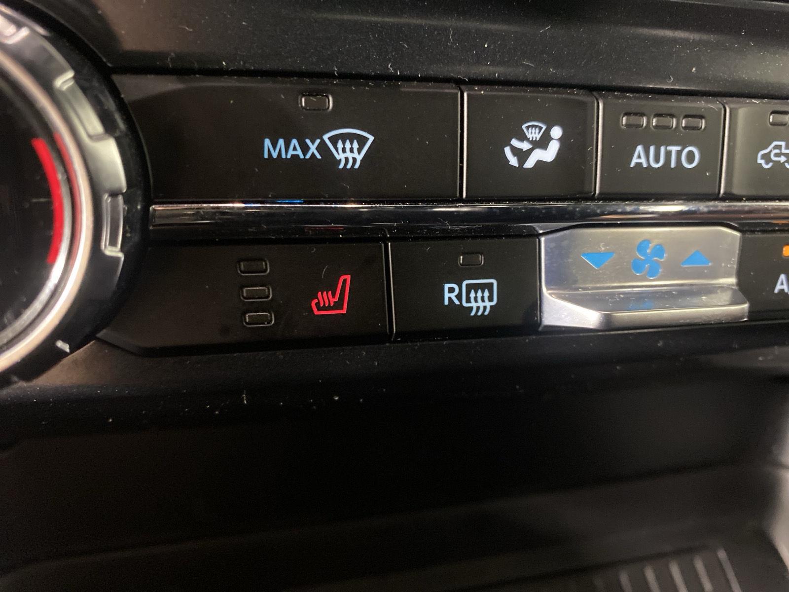New 2026 Agate Black Ford XLT image 19