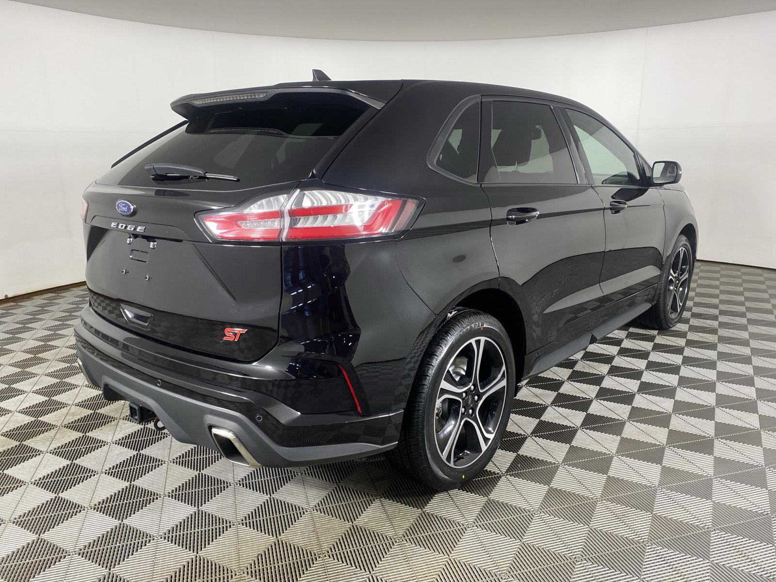 Certified Used 2023 Agate Black Ford ST image 10