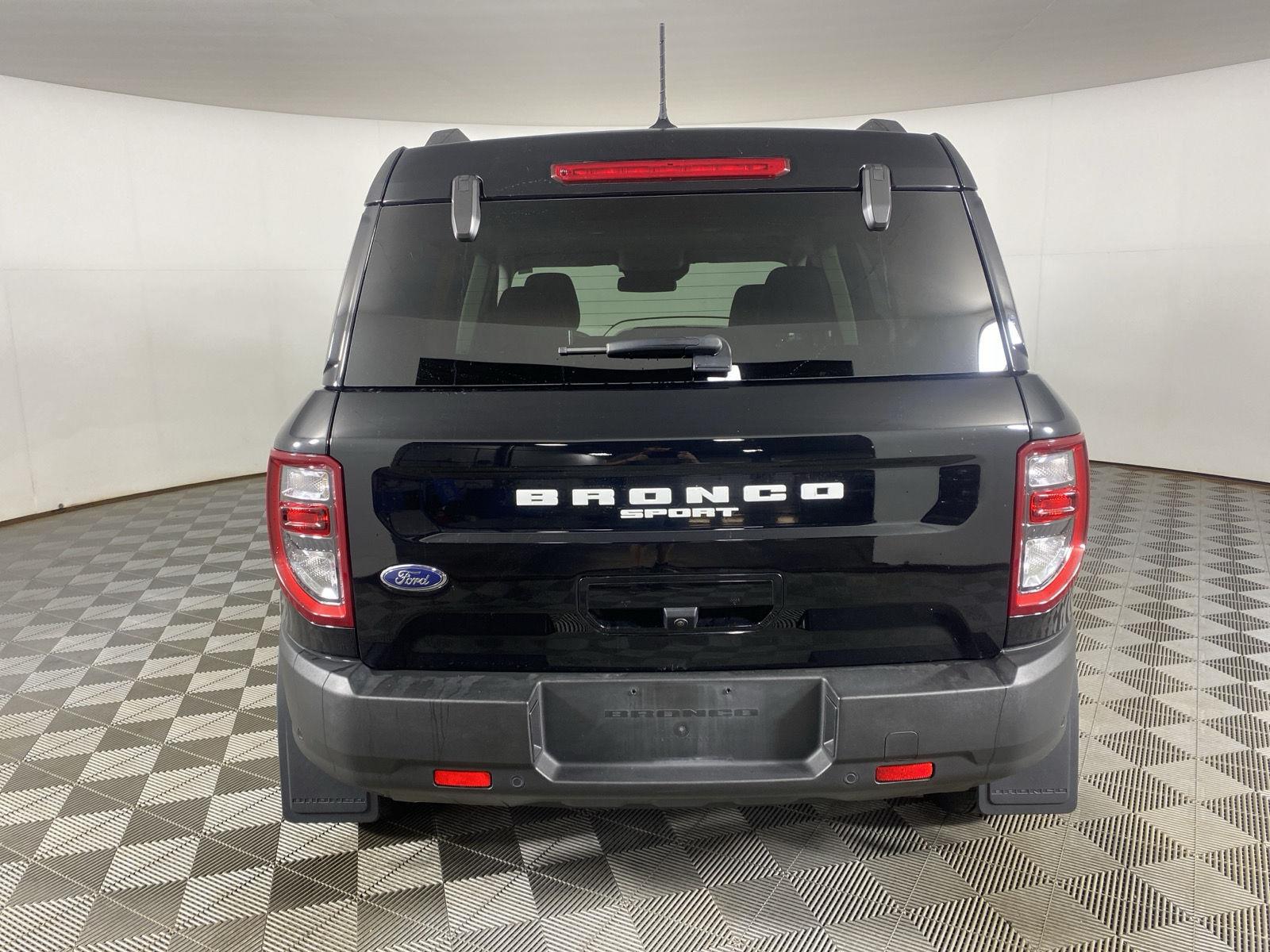 Used 2023 Shadow Black Ford Outer Banks image 9
