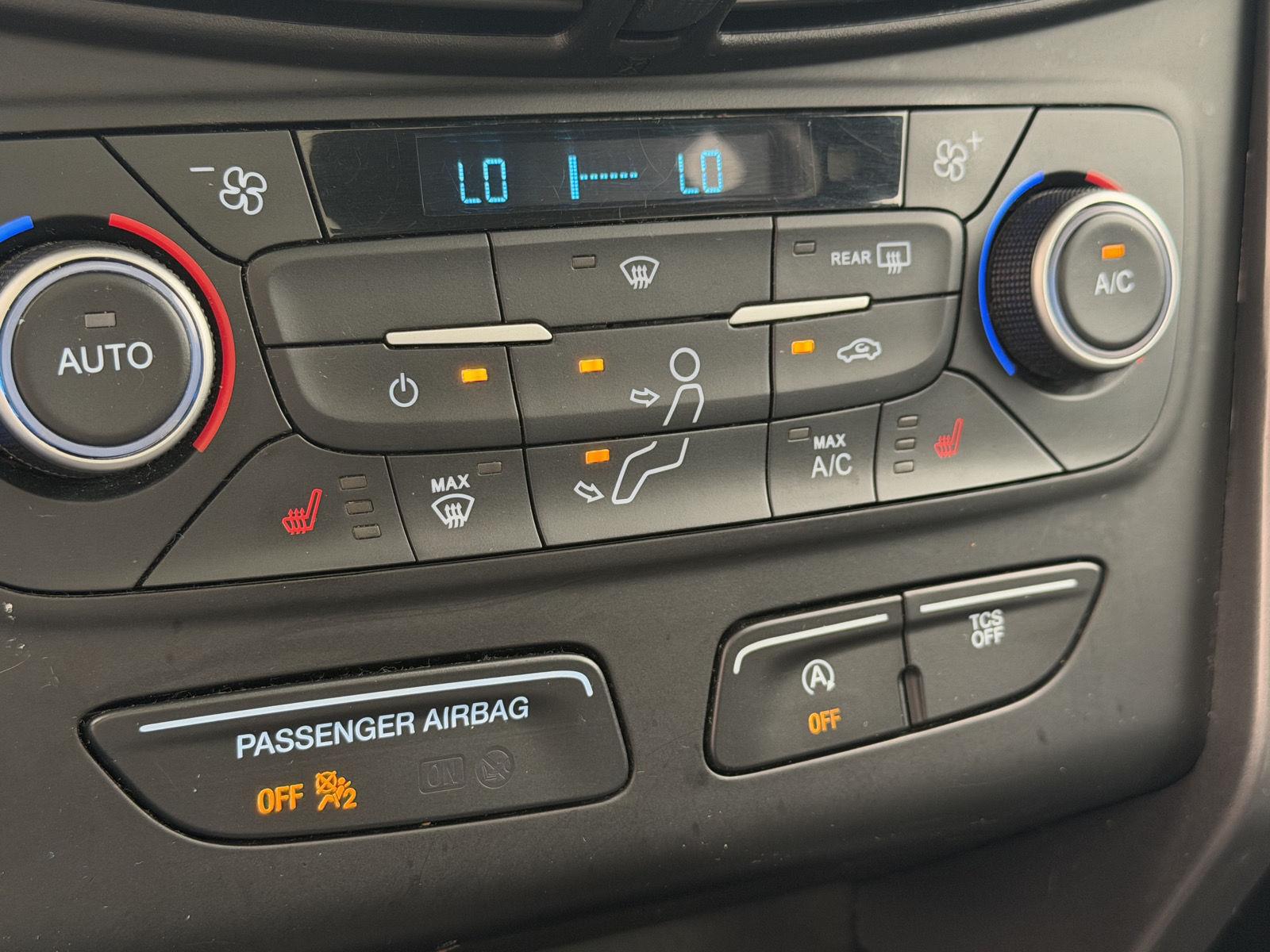 Used 2019 Agate Black Ford SEL image 8