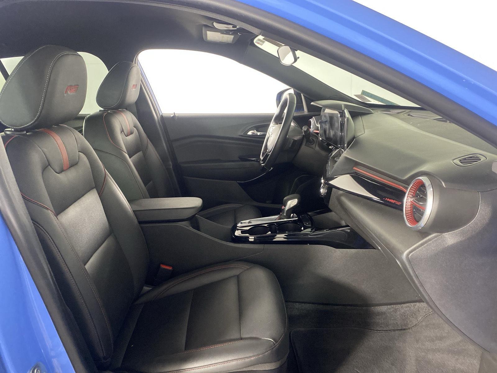 Used 2024 Fountain Blue Chevrolet 2RS image 24