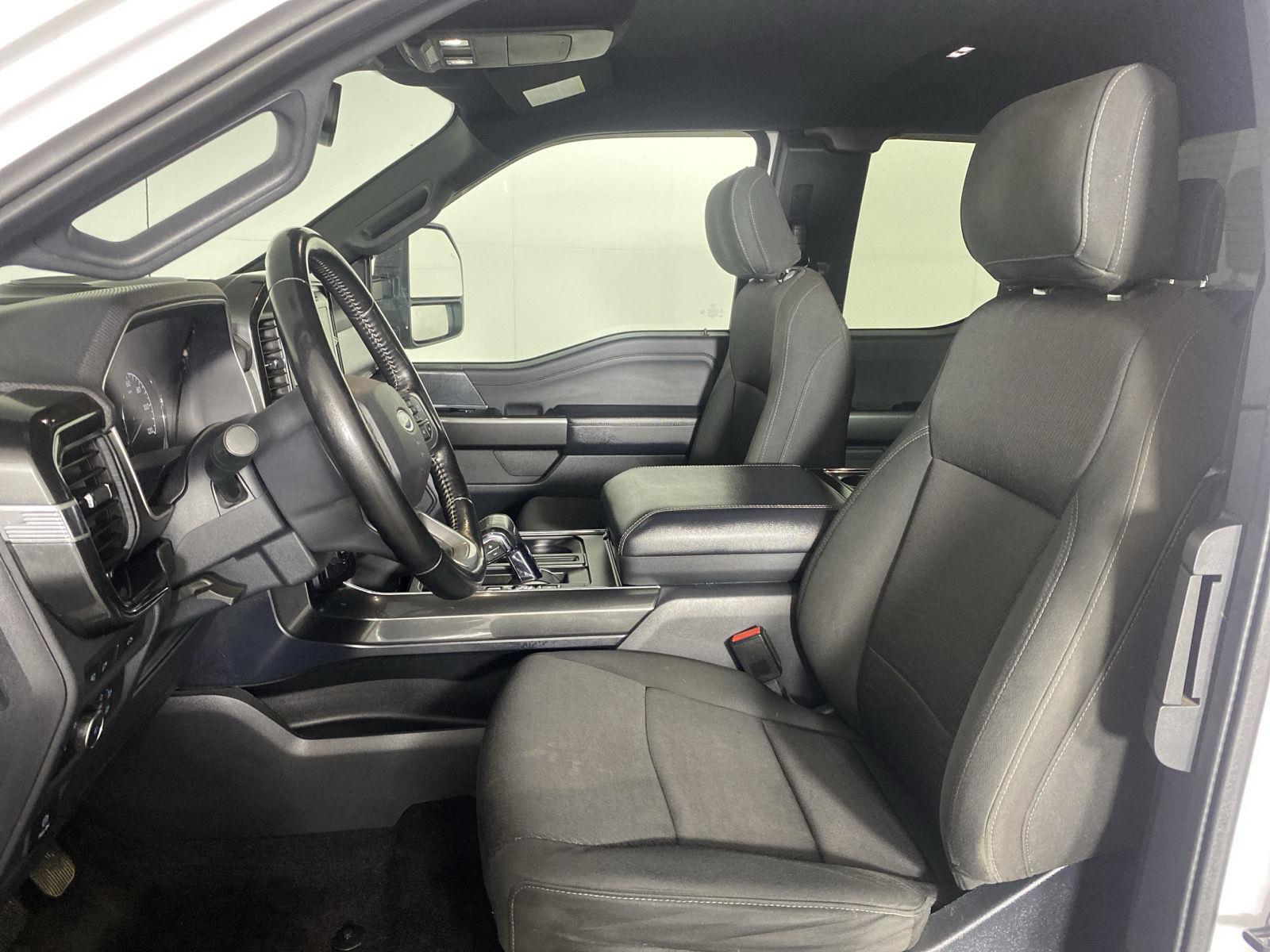 Used 2021 Oxford White Ford XLT image 13