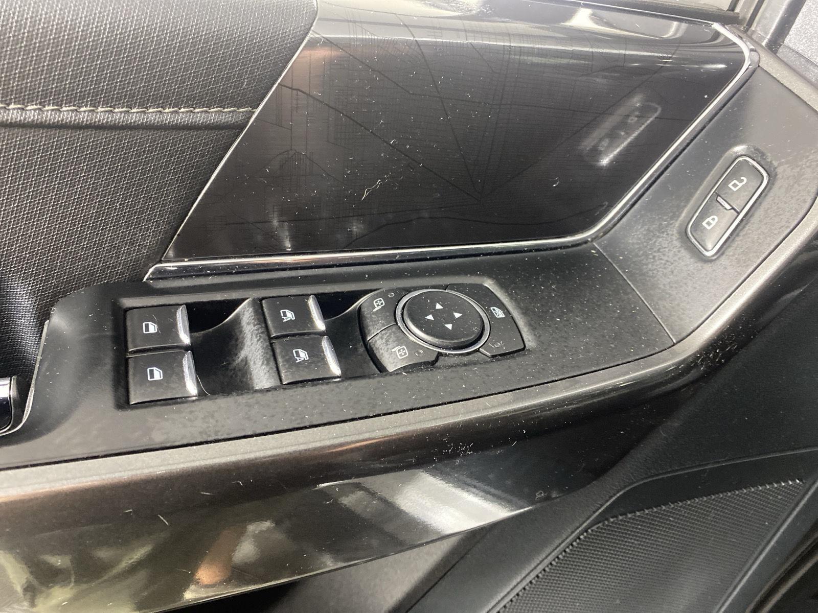 Used 2021 Oxford White Ford XLT image 15