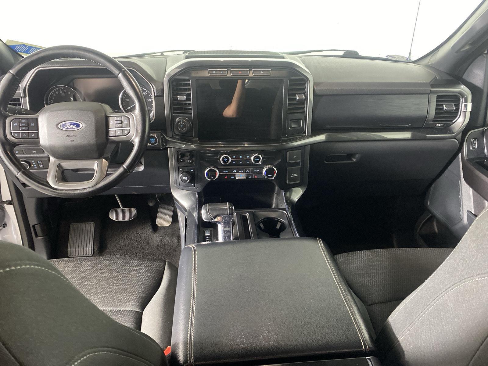 Used 2021 Oxford White Ford XLT image 2