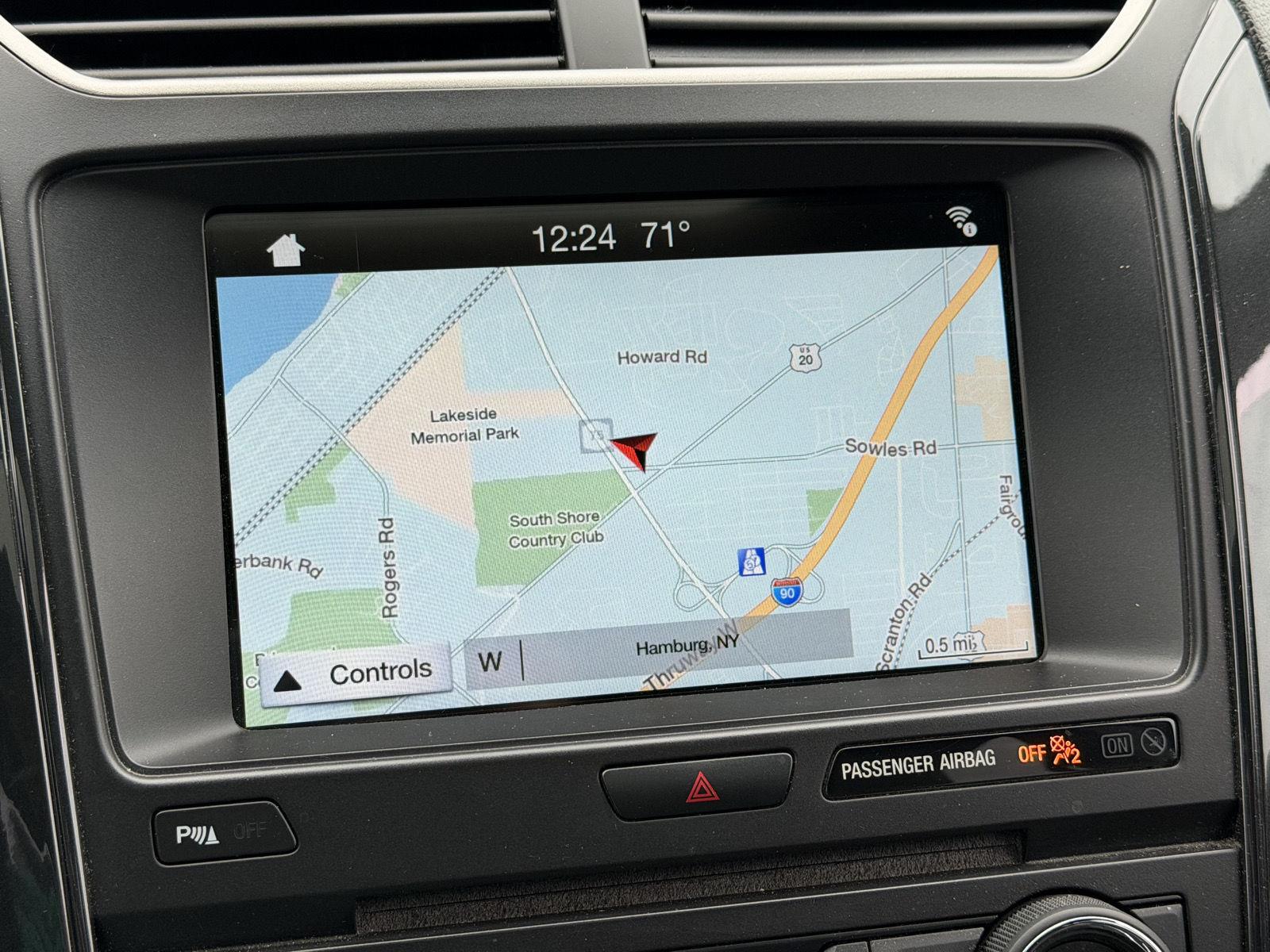 Used 2018 Shadow Black Ford XLT image 8