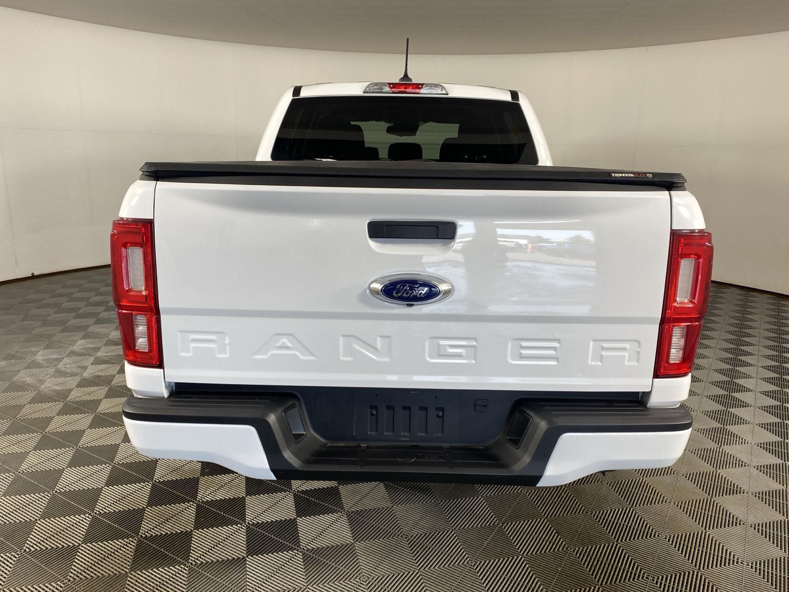 Used 2023 Oxford White Ford XLT image 9