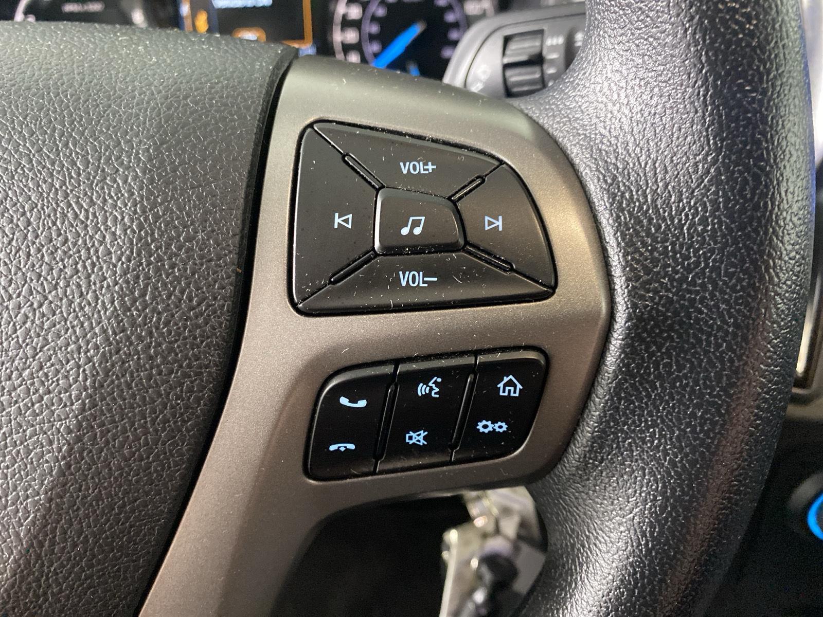 Used 2023 Oxford White Ford XLT image 18