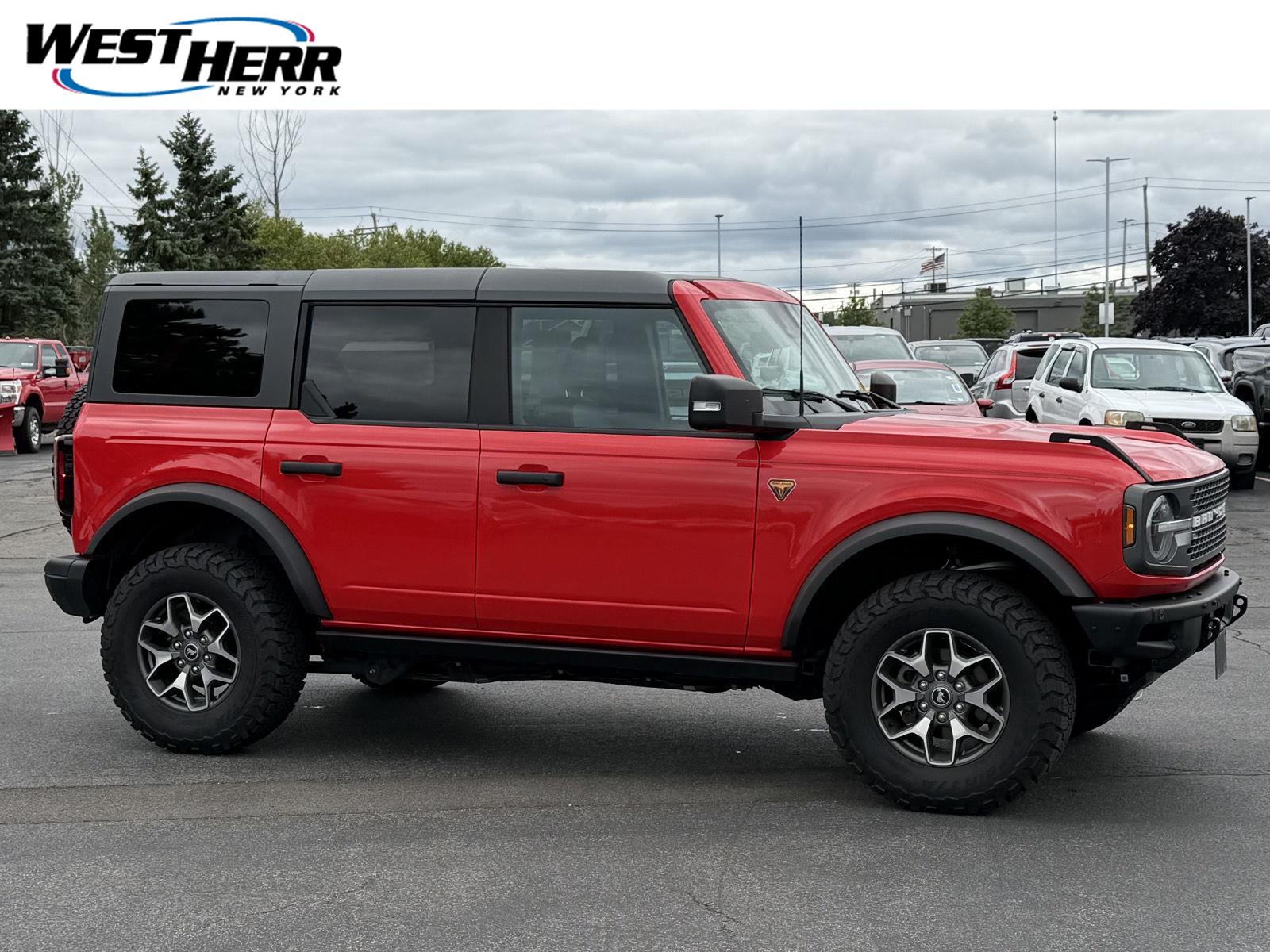 2022 Ford Bronco Badlands Advanced 4-Door 4WD