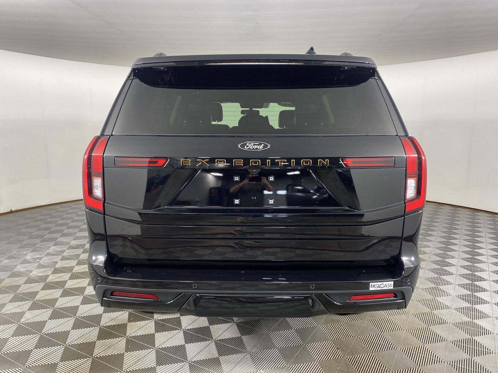 New 2025 Agate Black Ford Tremor image 6