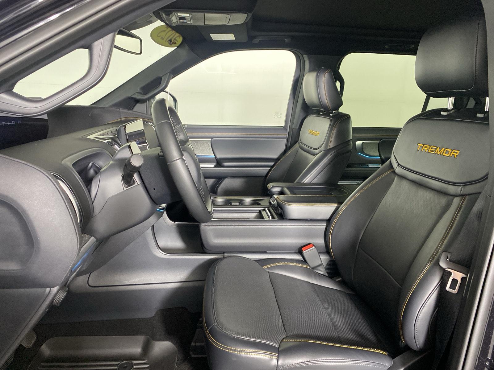 New 2025 Agate Black Ford Tremor image 10
