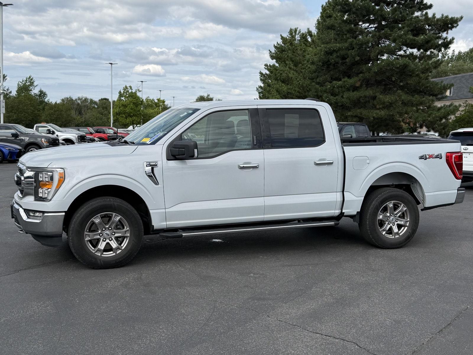 Used 2021 Space White Ford XLT image 4