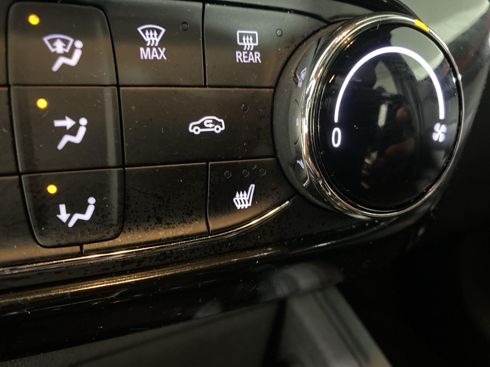 Used 2024 Iridescent Pearl Tricoat Chevrolet RS image 30