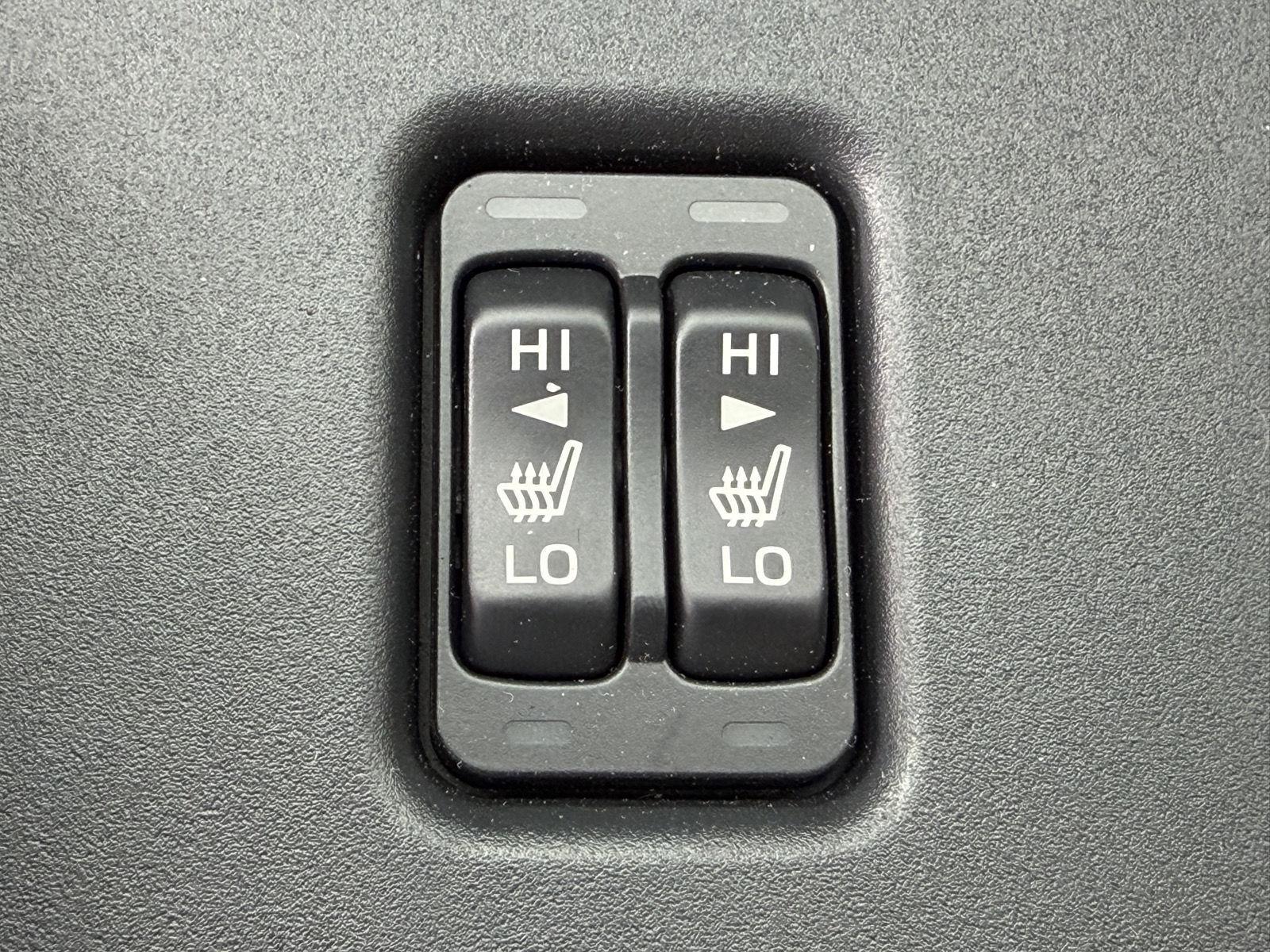 Used 2025 Raven Toyota Premium image 8