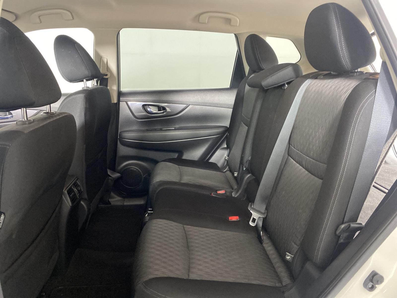 Used 2020 Pearl White Tricoat Nissan SV image 23