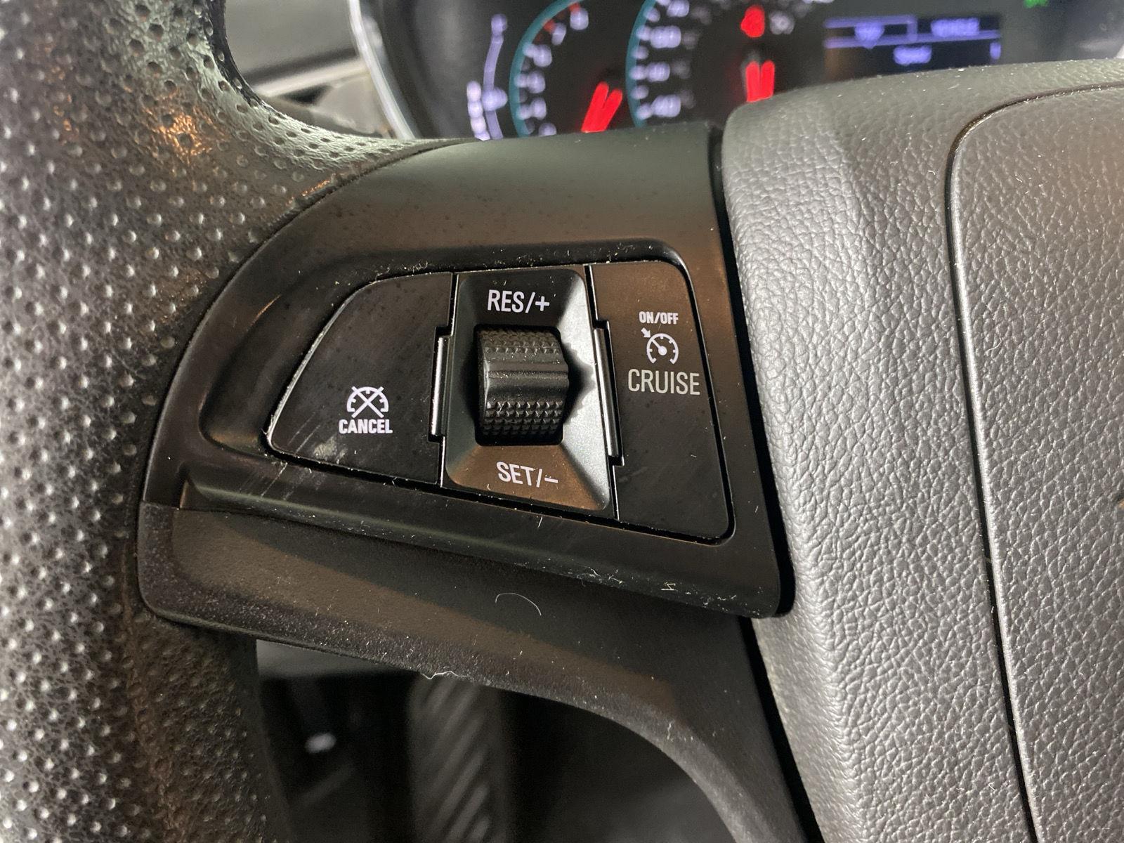 Used 2020 Summit White Chevrolet LS image 22