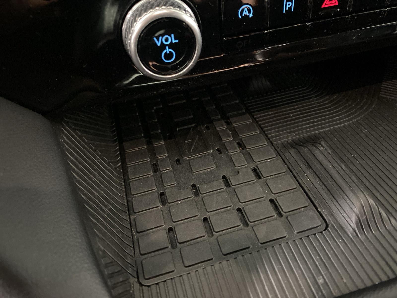 Used 2025 Carbonized Gray Ford ST image 32