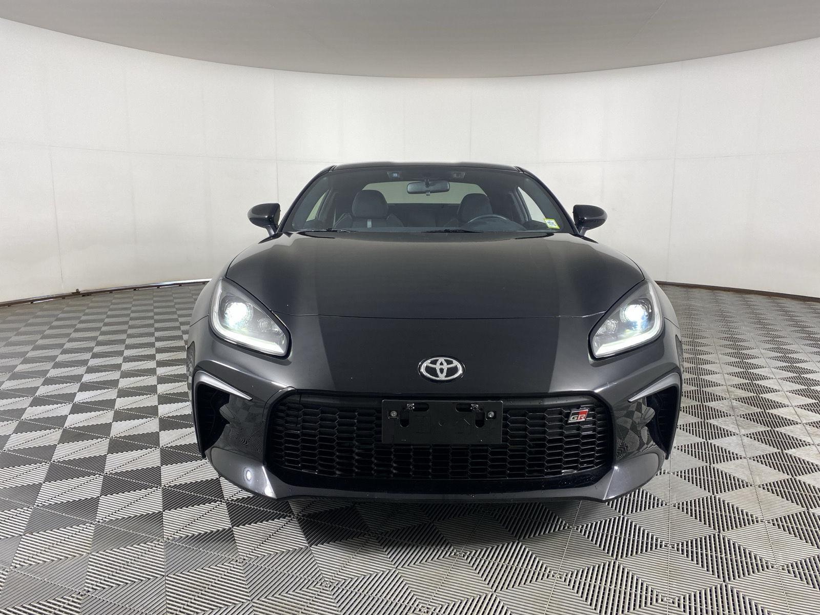 Used 2025 Raven Toyota Premium image 12