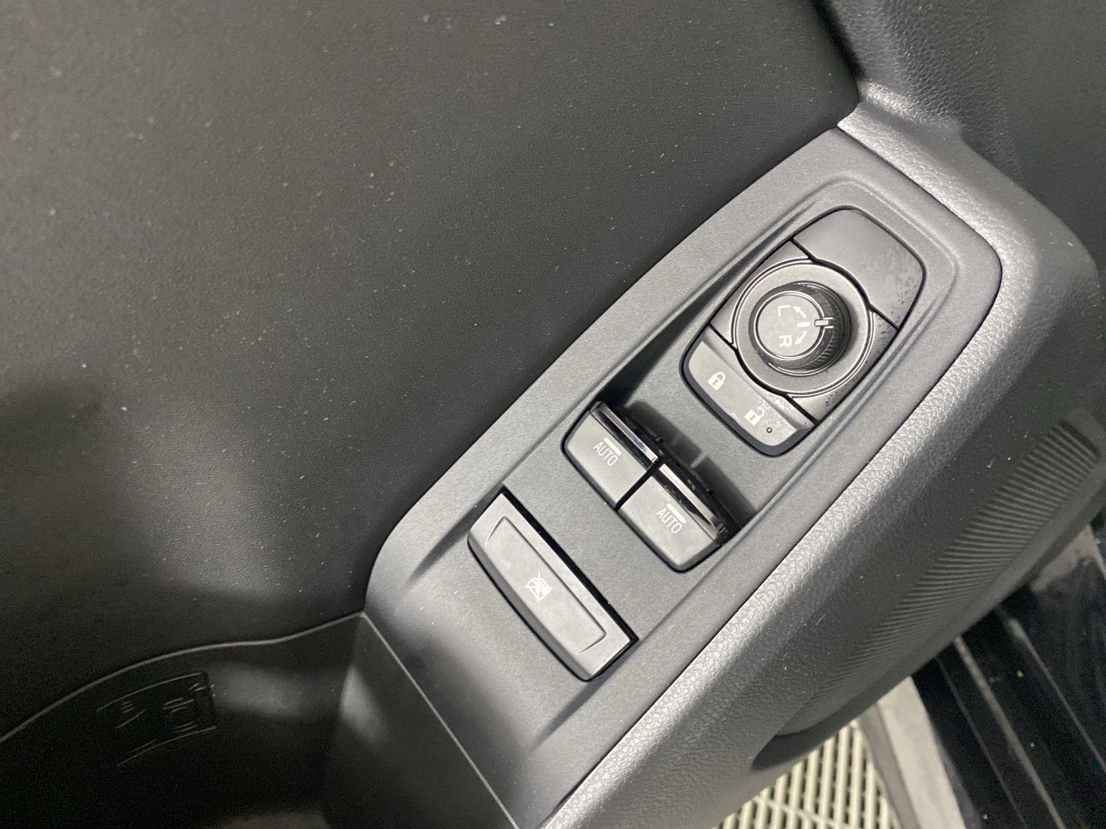 Used 2025 Raven Toyota Premium image 21