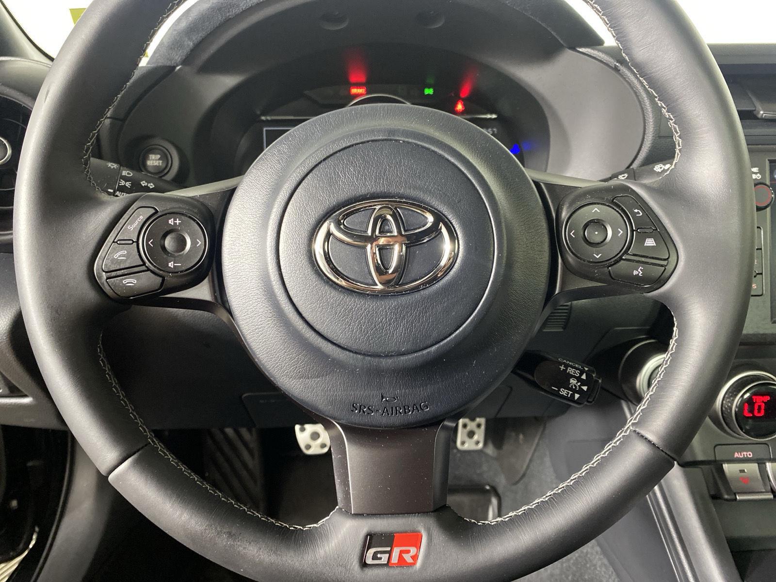 Used 2025 Raven Toyota Premium image 23