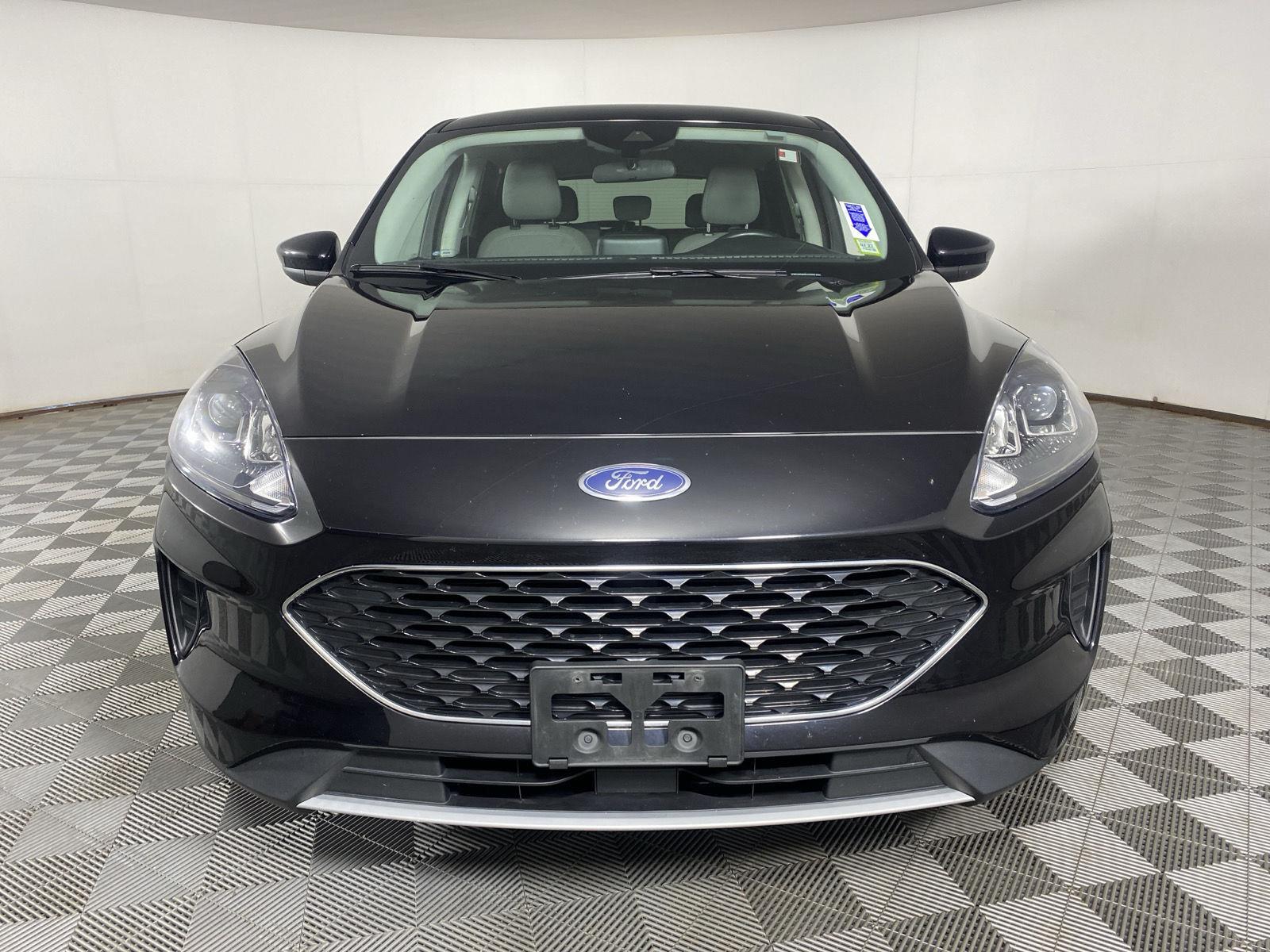 Used 2021 Agate Black Ford SE image 5