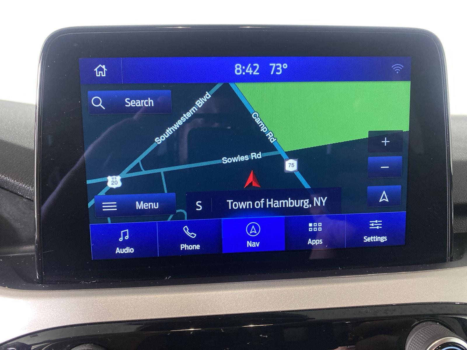 Used 2021 Agate Black Ford SE image 20