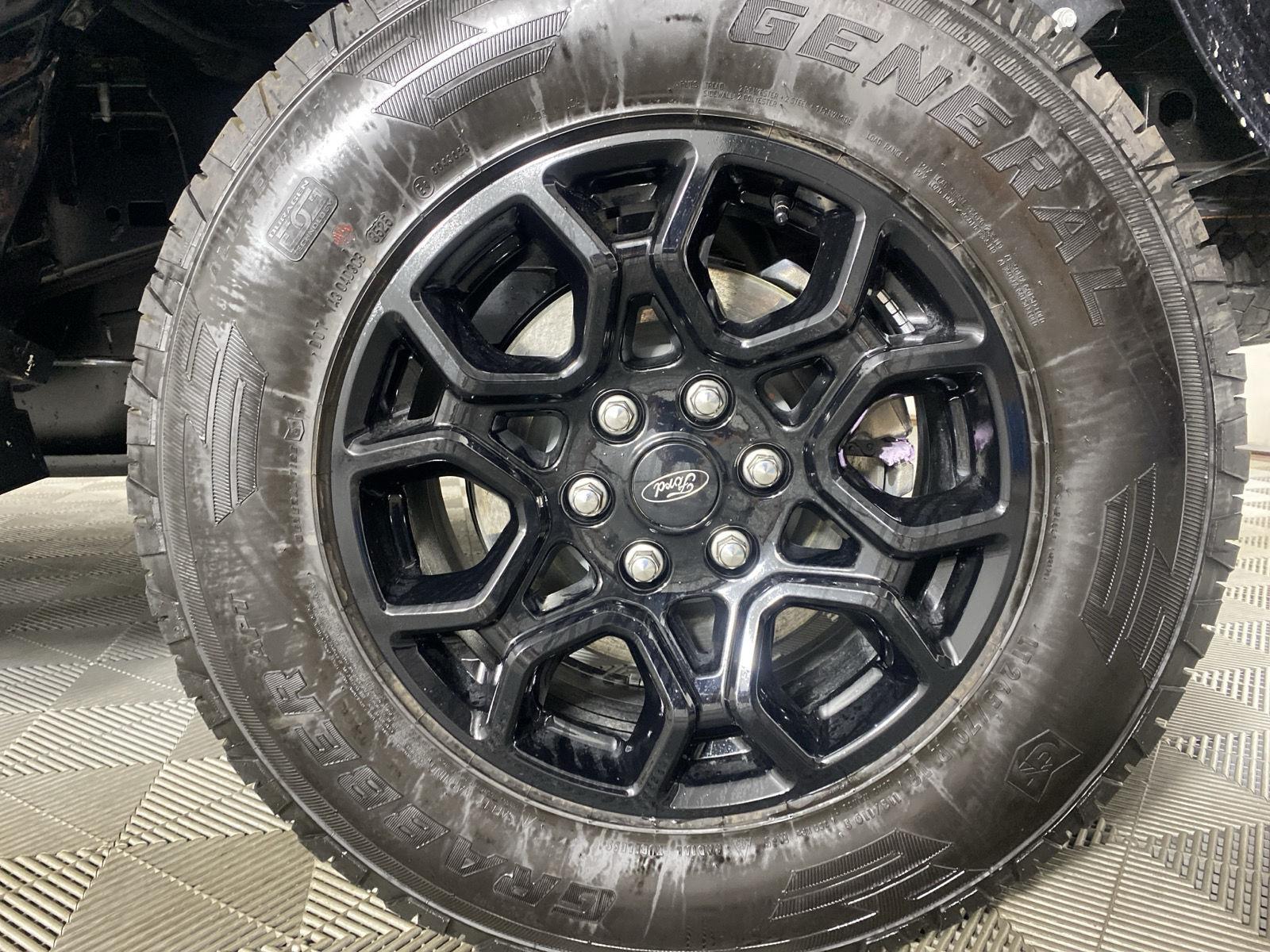Used 2026 Agate Black Ford XLT image 9