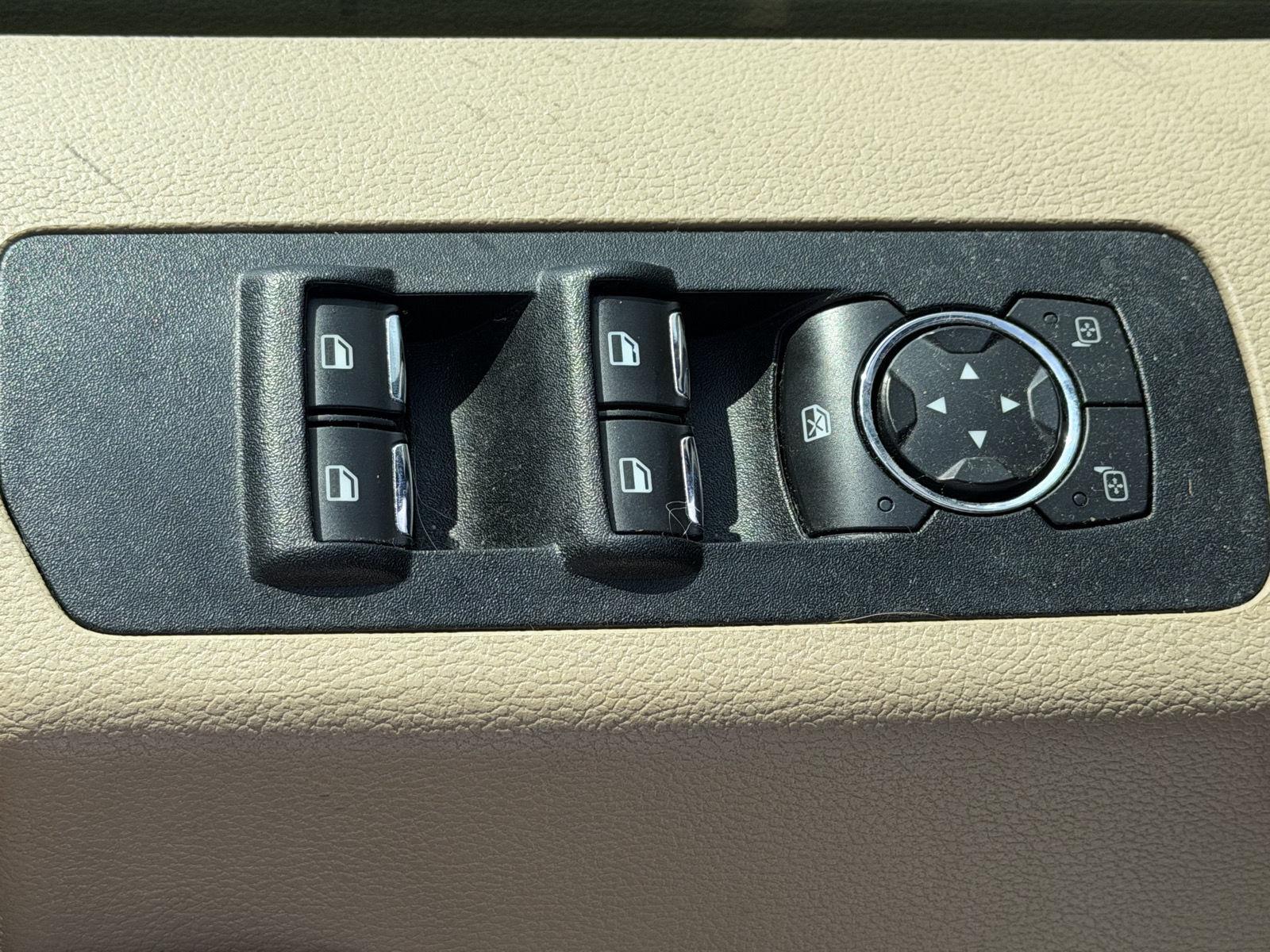 Used 2018 Blue Jeans Ford XLT image 9