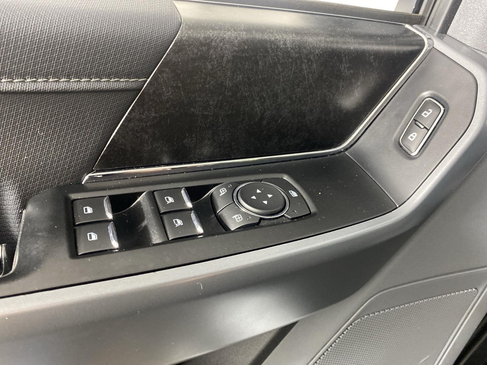 Used 2021 Space White Ford XLT image 22