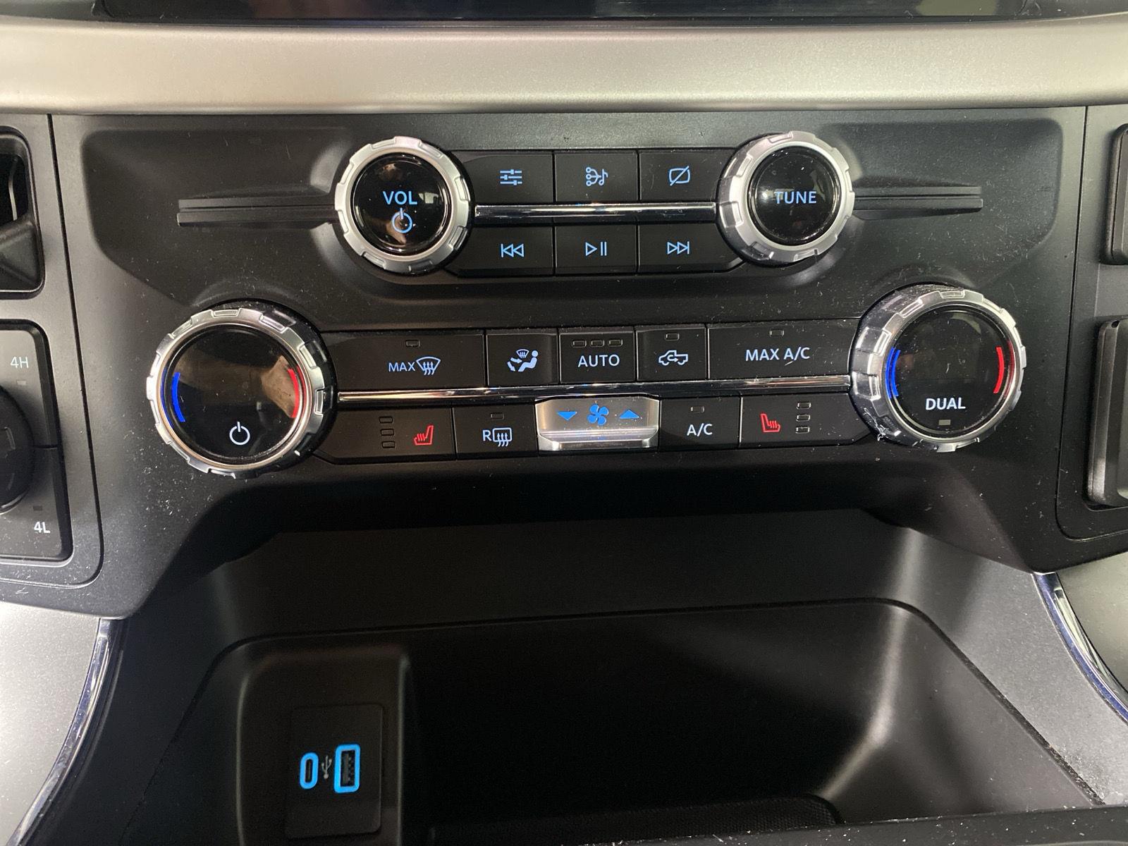 Used 2021 Space White Ford XLT image 30