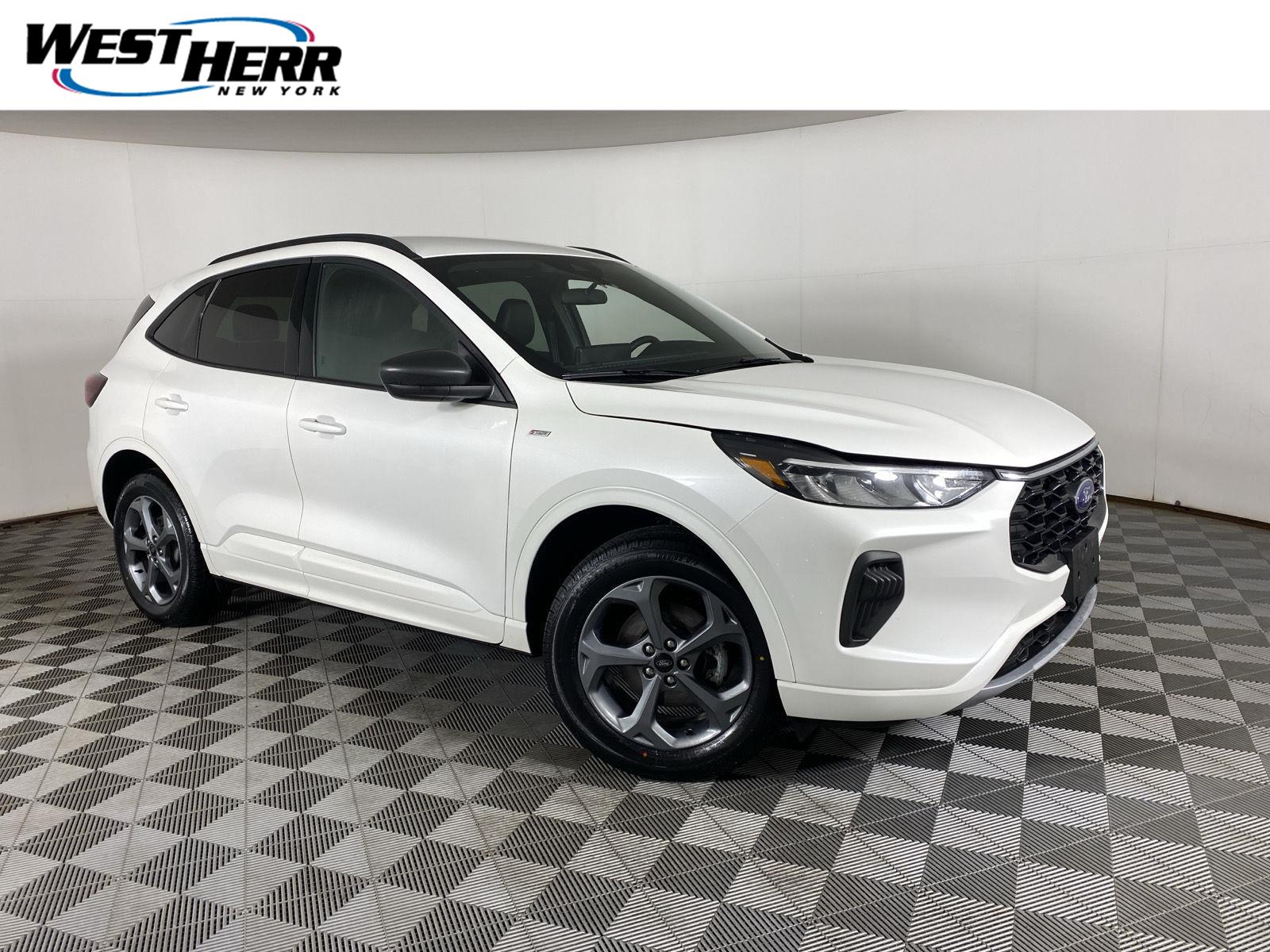  2024 Ford Escape ST-Line AWD   