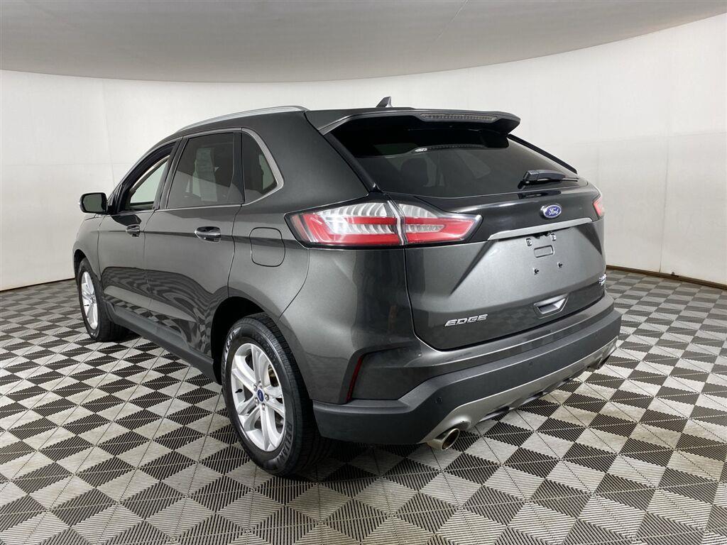 Used 2019 Magnetic Ford SEL image 8