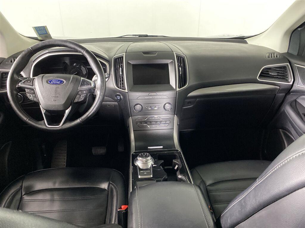 Used 2019 Magnetic Ford SEL image 2