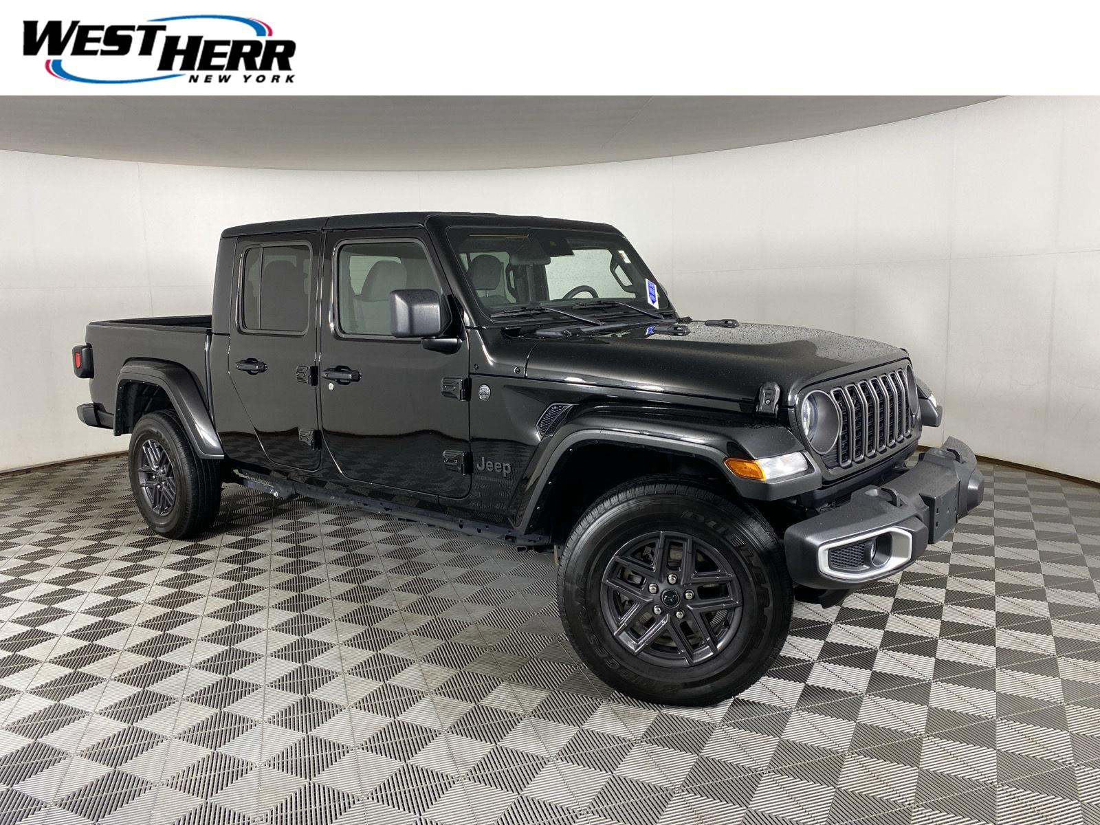 2024 Jeep Gladiator Sport S