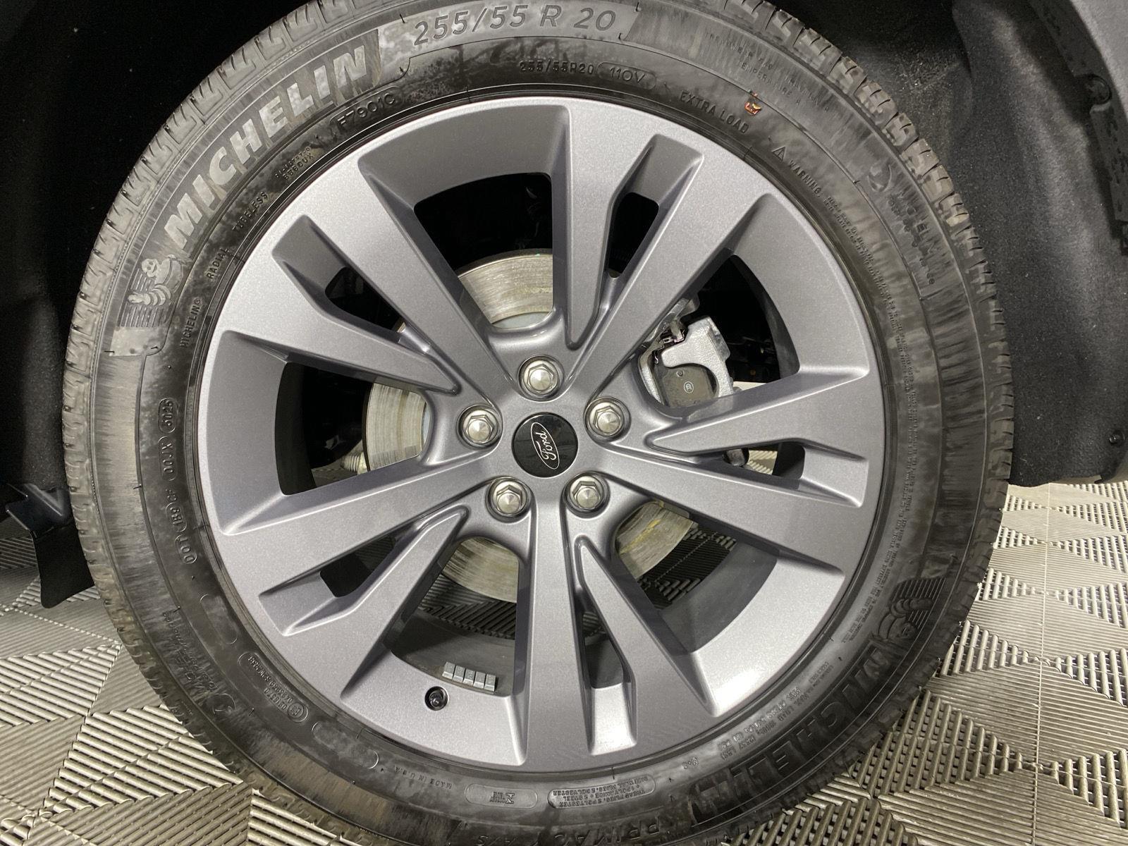 New 2026 Agate Black Ford Active w/200A Pkg image 9