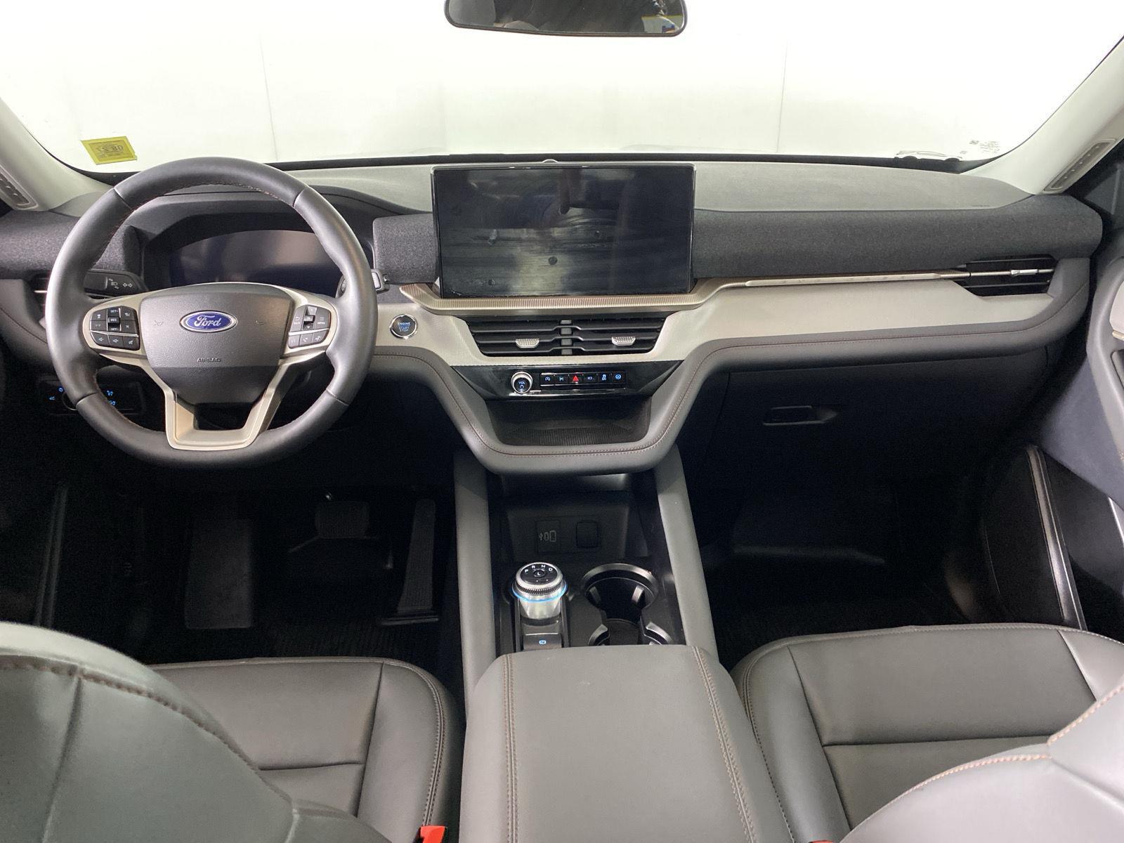 New 2026 Agate Black Ford Active w/200A Pkg image 26