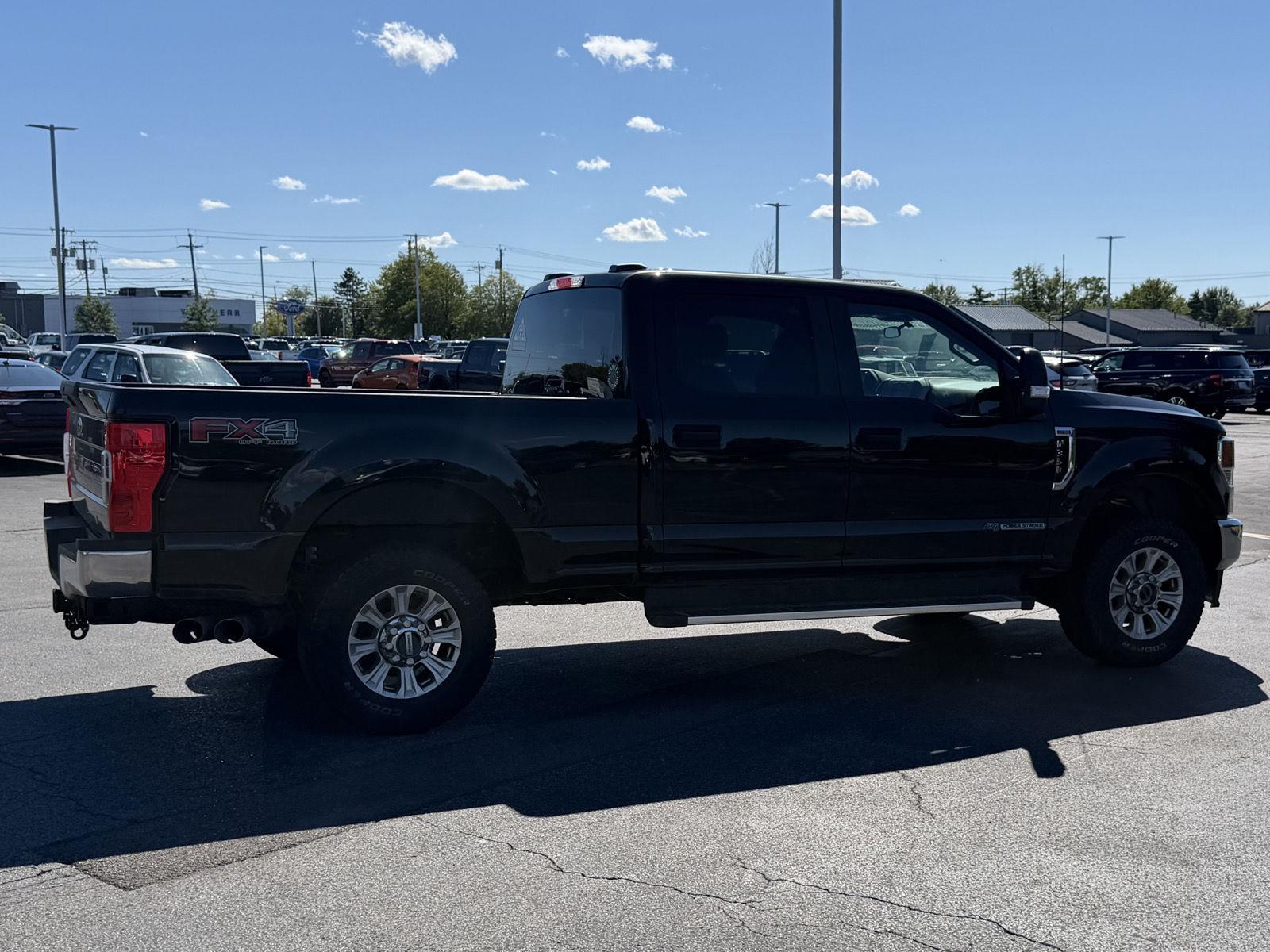 Used 2022 Agate Black Ford XL image 5