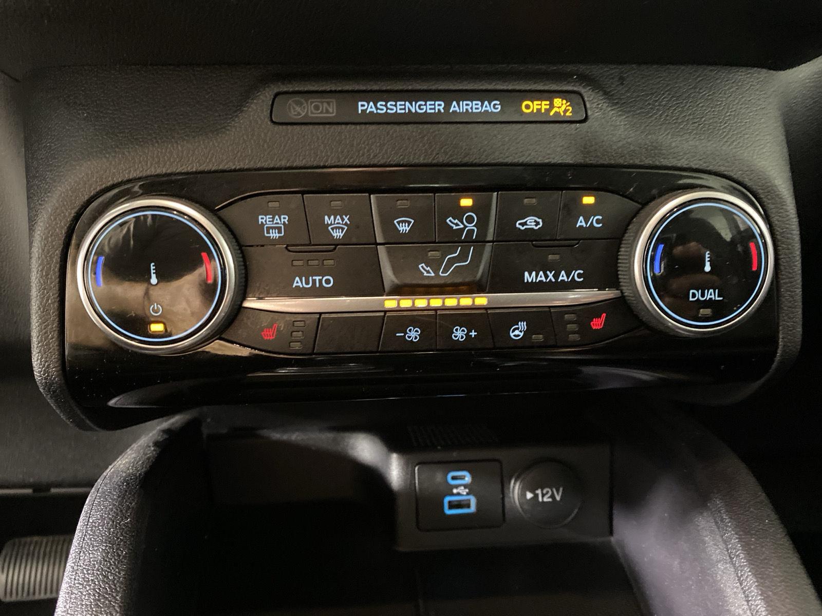 Used 2022 Stone Blue Metallic Ford SEL image 22