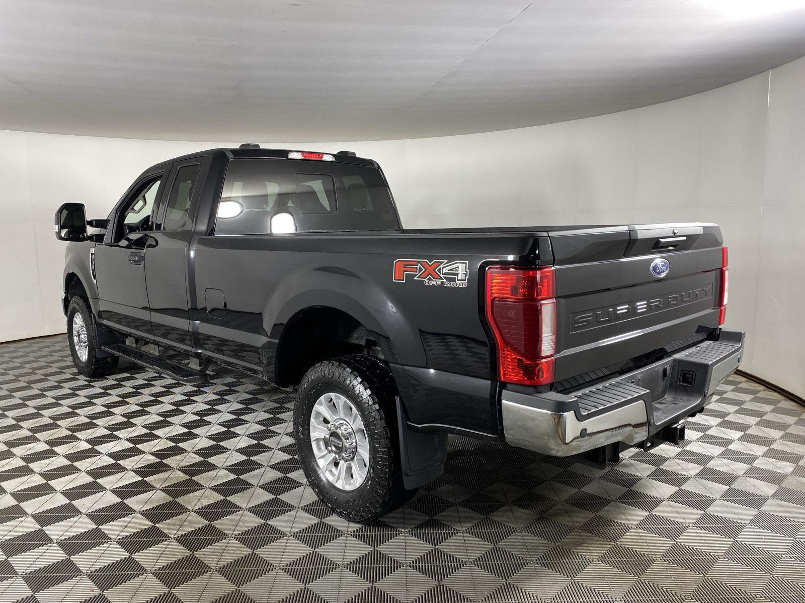 Used 2021 Agate Black Ford XLT image 8