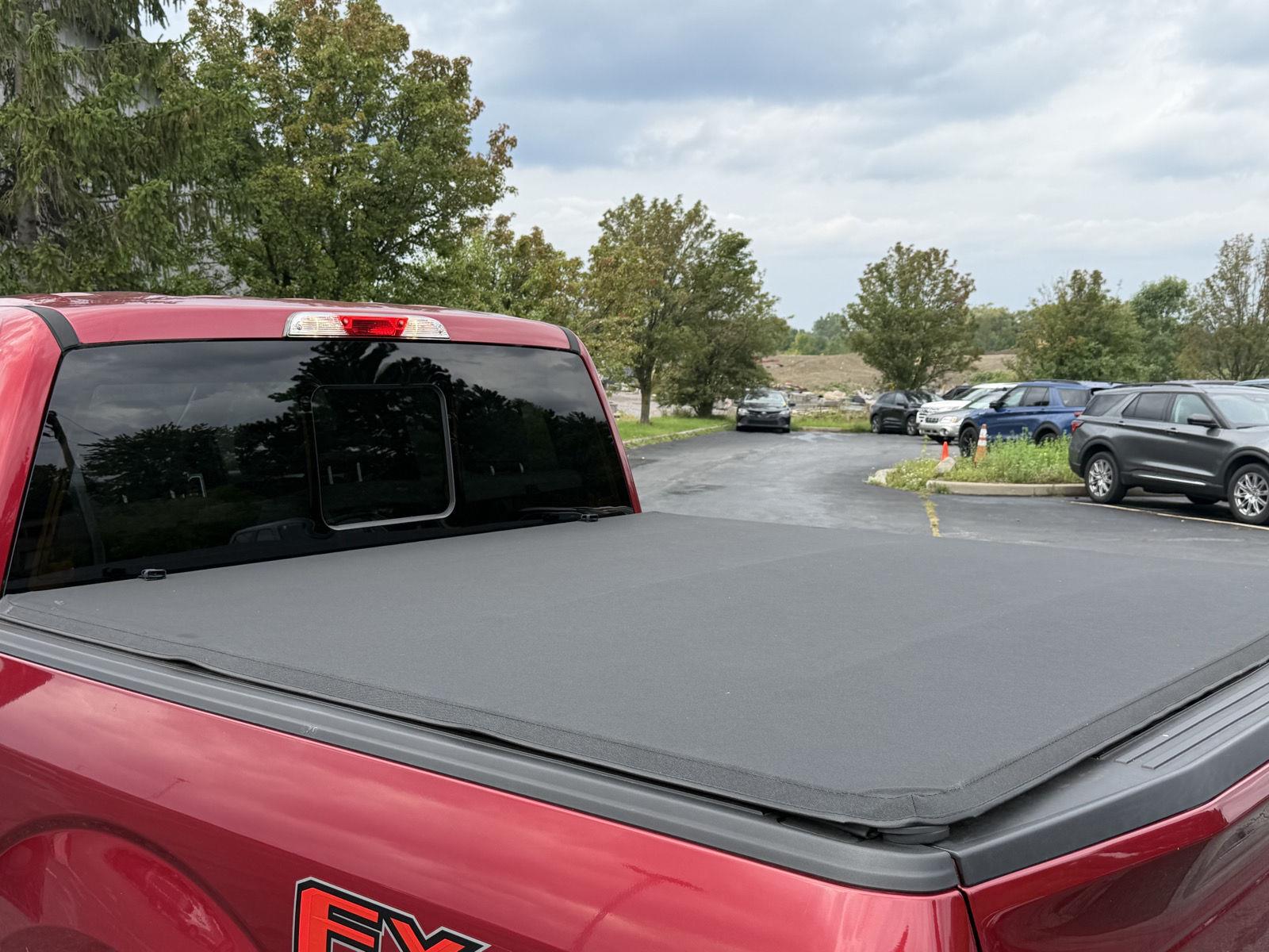 Used 2017 Ruby Red Metallic Tinted Clearcoat/Magnetic Ford XLT image 10