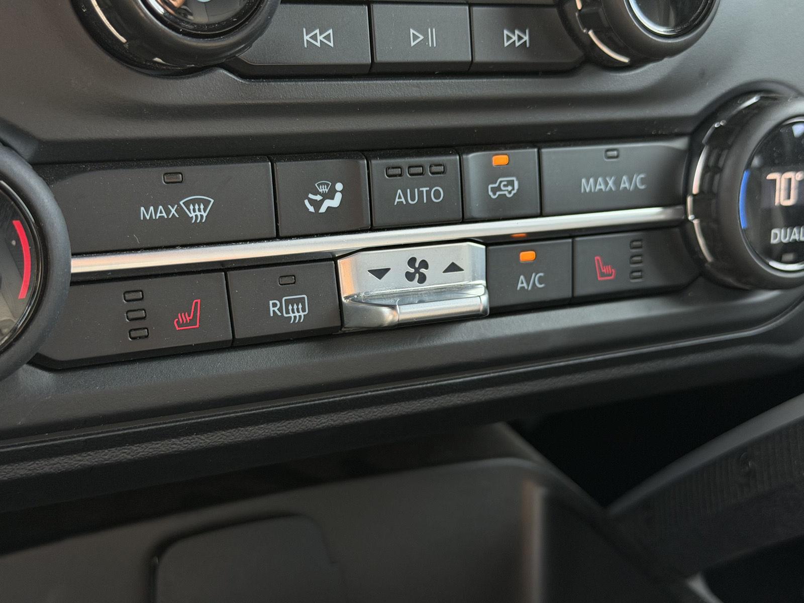 Used 2023 Cactus Gray Ford Outer Banks image 8