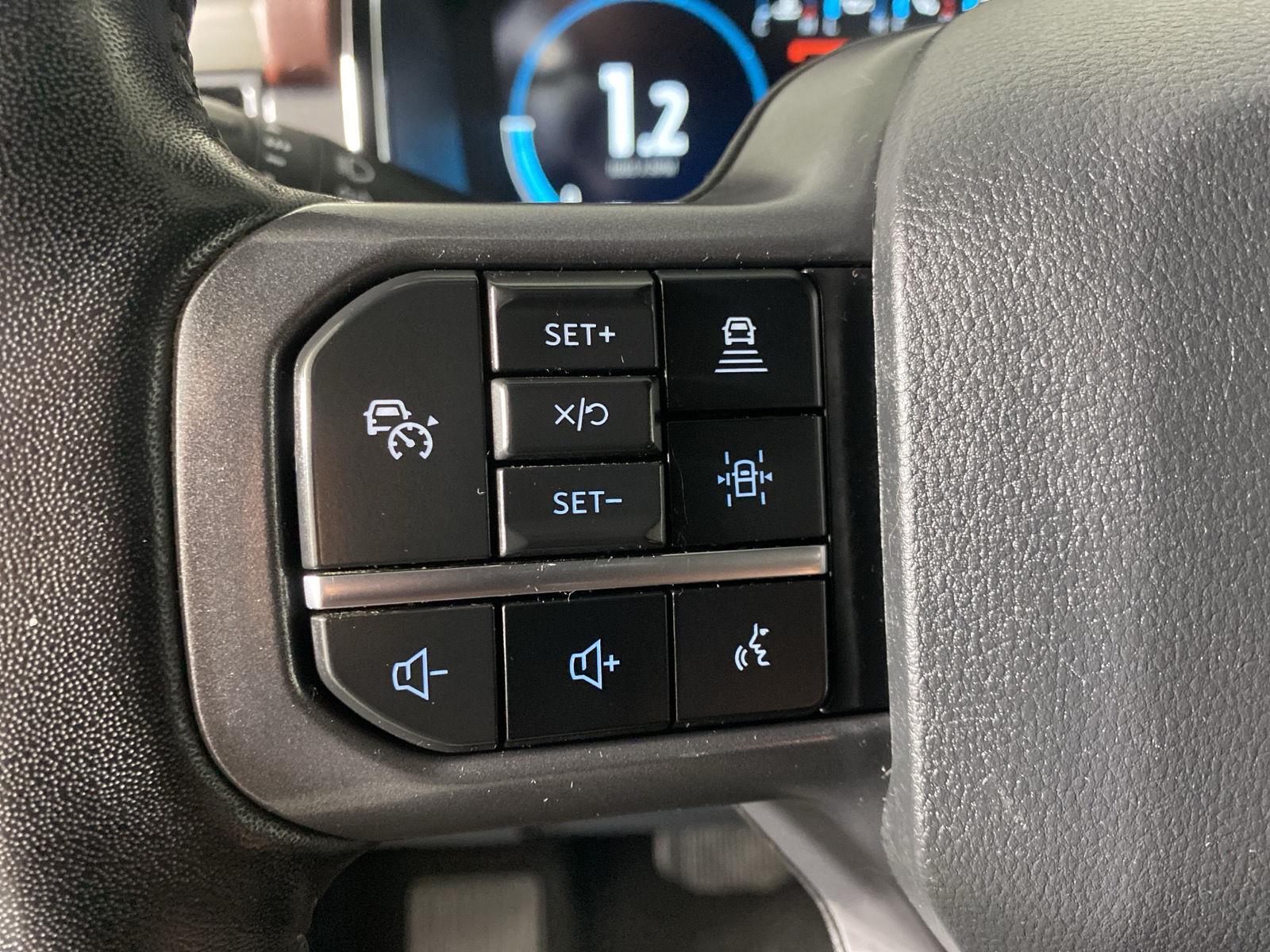 Used 2023 Agate Black Ford LARIAT image 16