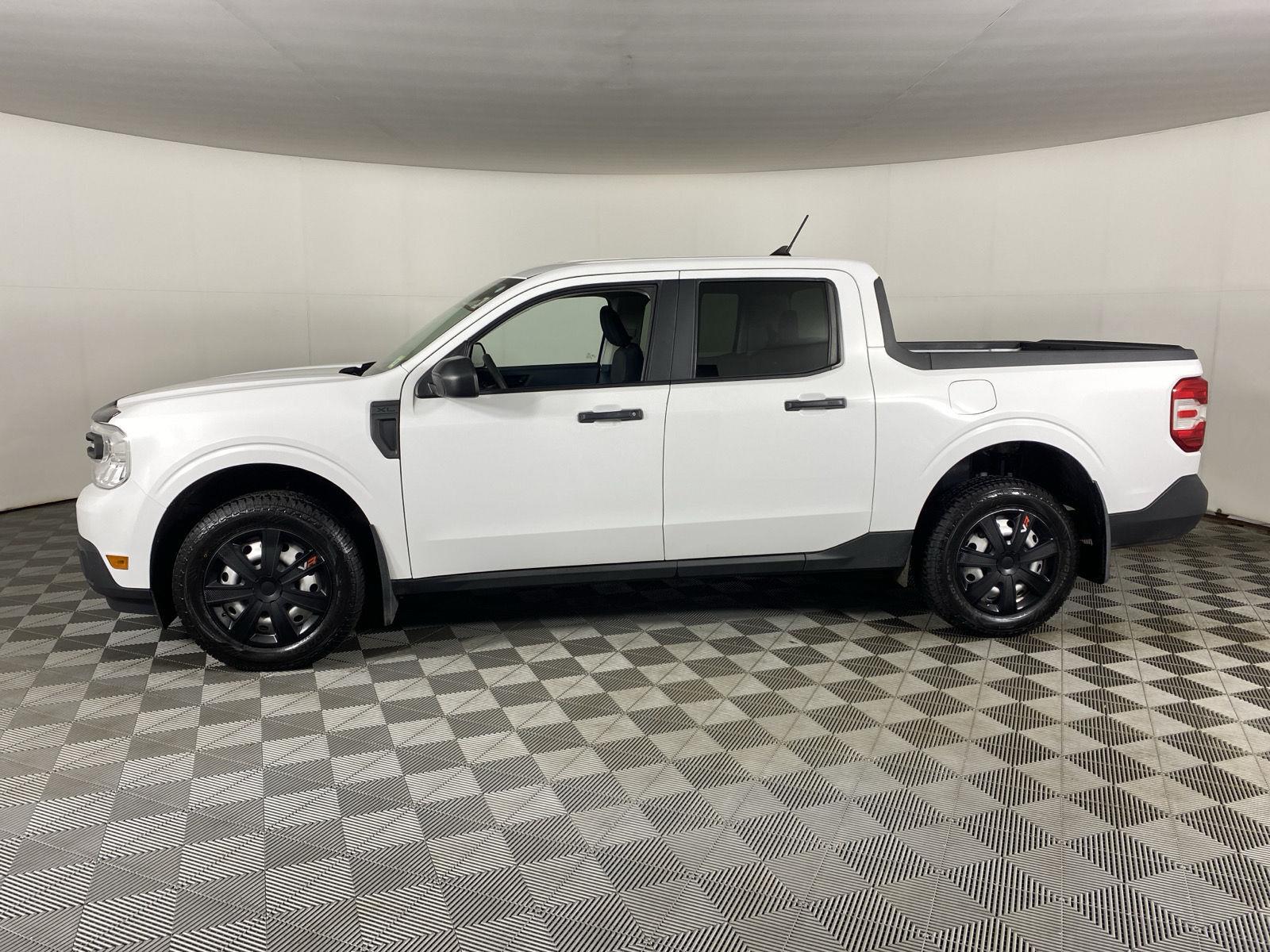 Used 2022 Oxford White Ford XL image 7