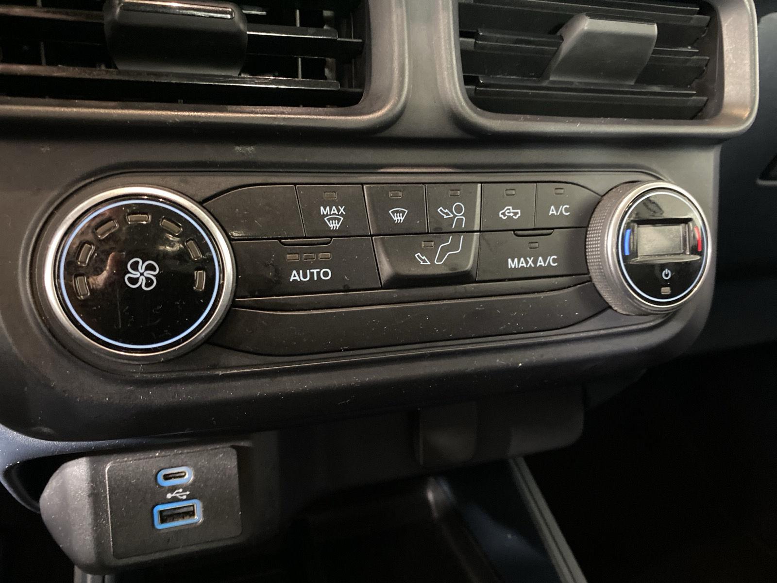 Used 2022 Oxford White Ford XL image 21